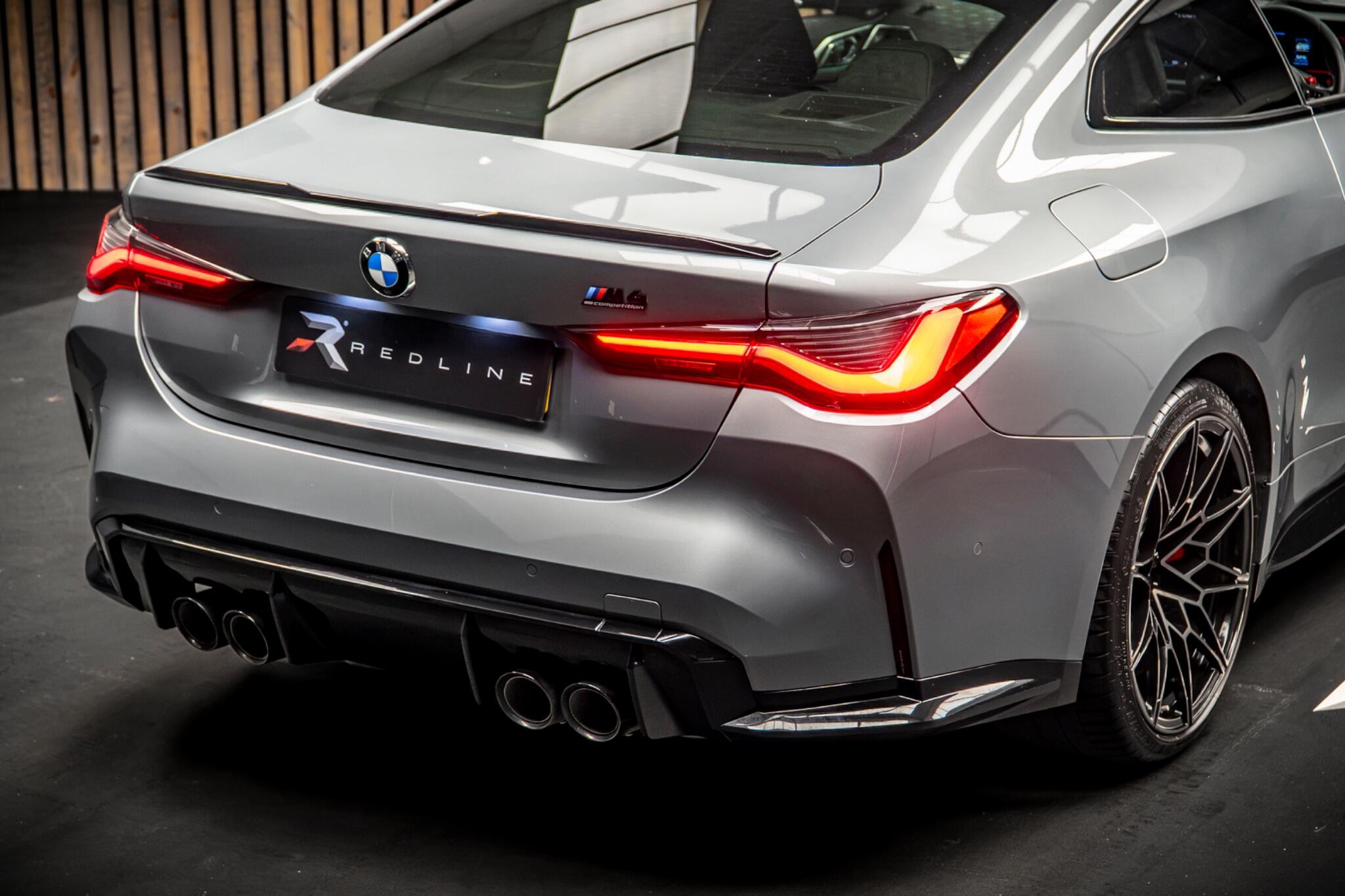 BMW M4 view 22