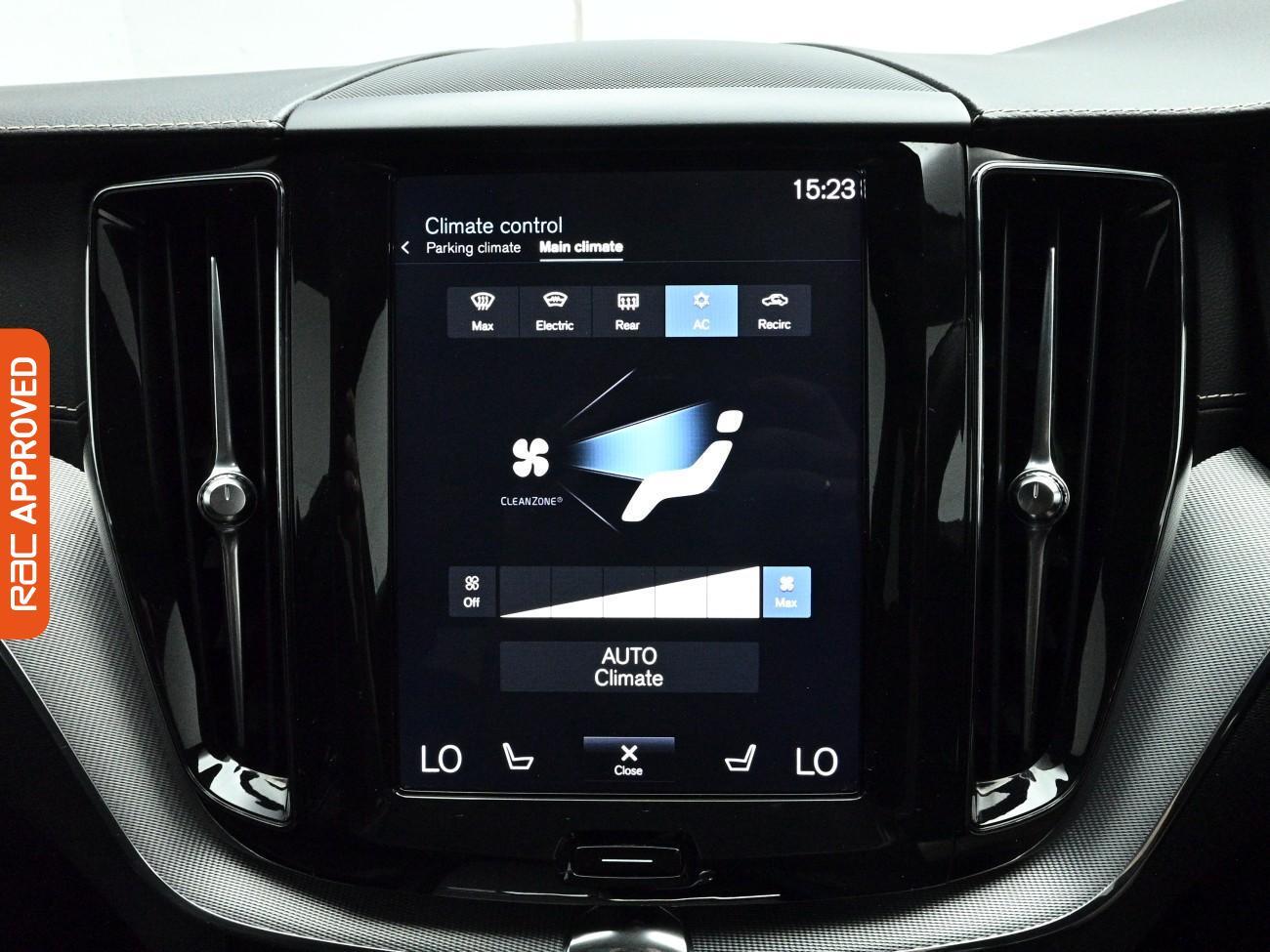 Volvo XC60 view 18