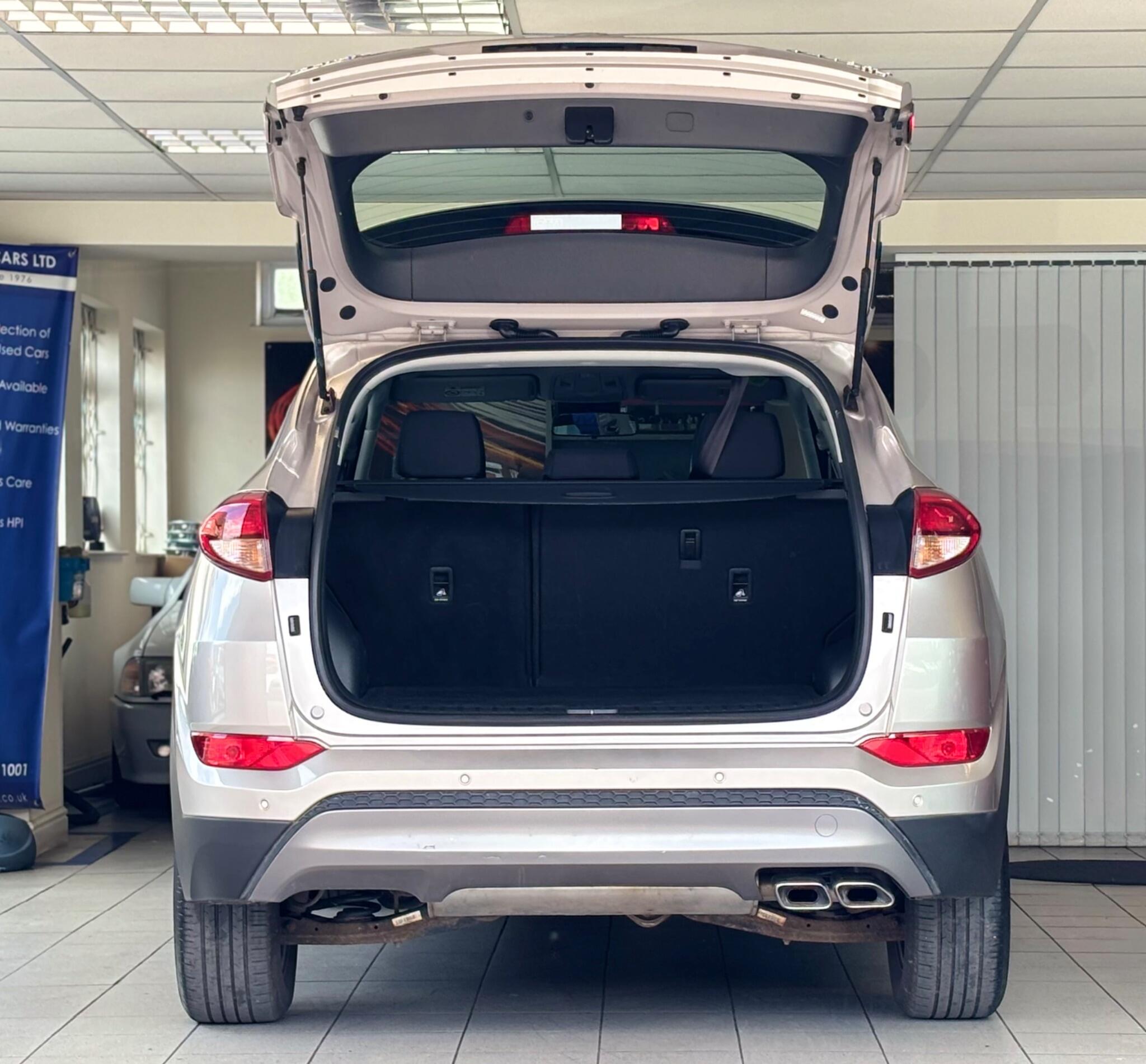 Hyundai Tucson view 25