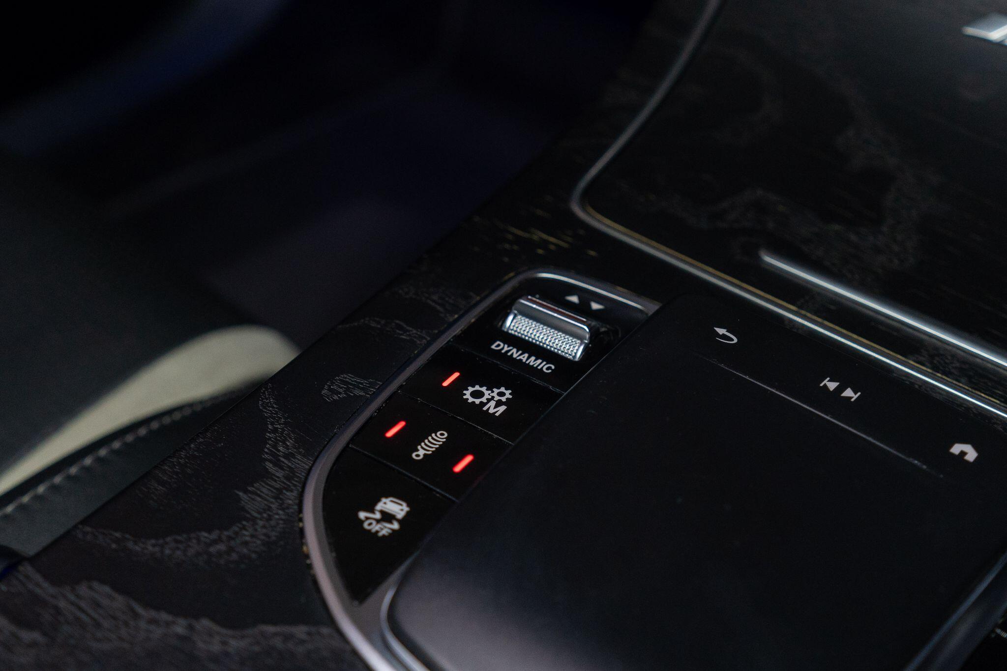 Mercedes-Benz GLC view 19