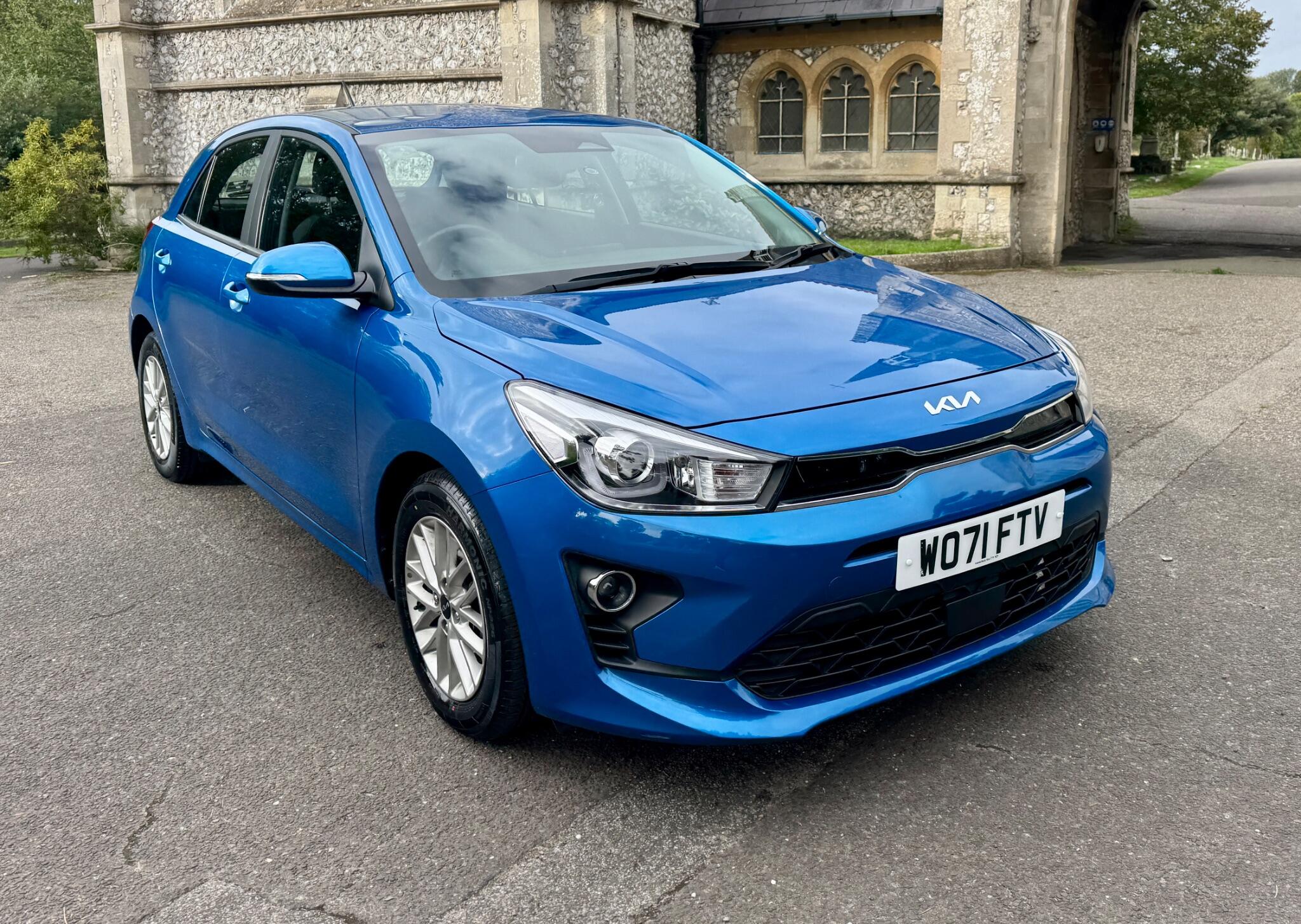 Kia Rio view 6