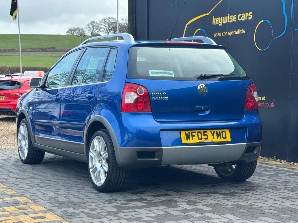 Volkswagen Polo view 3
