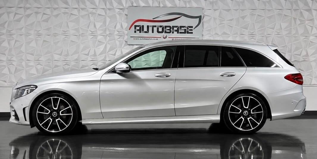 Mercedes-Benz C Class view 8