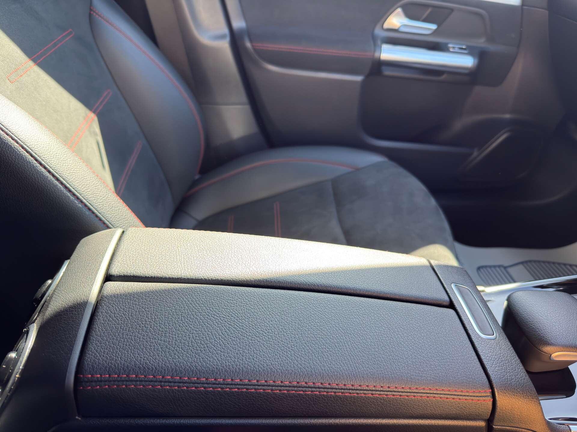 Mercedes-Benz EQA view 74
