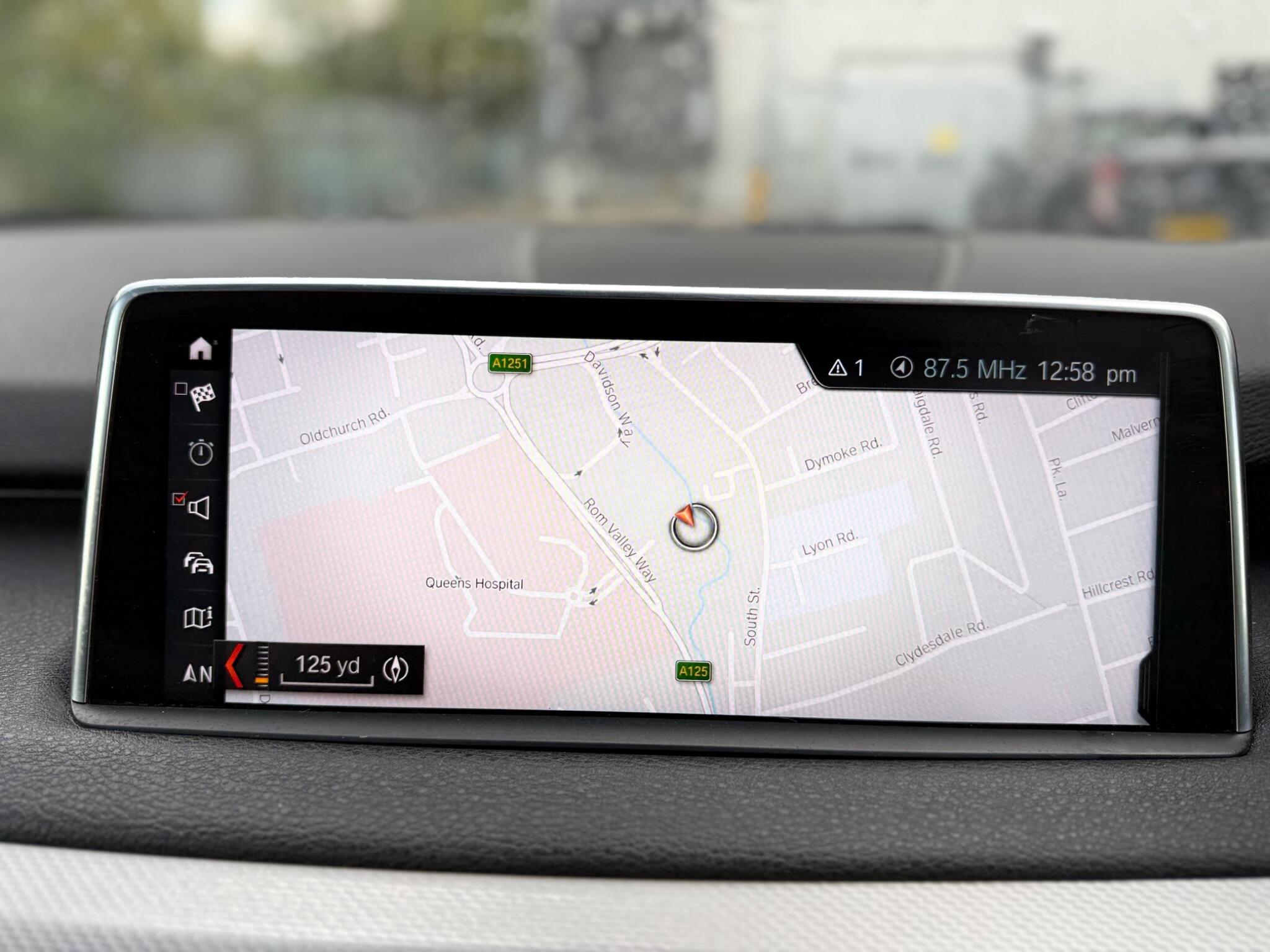 BMW X5 view 26
