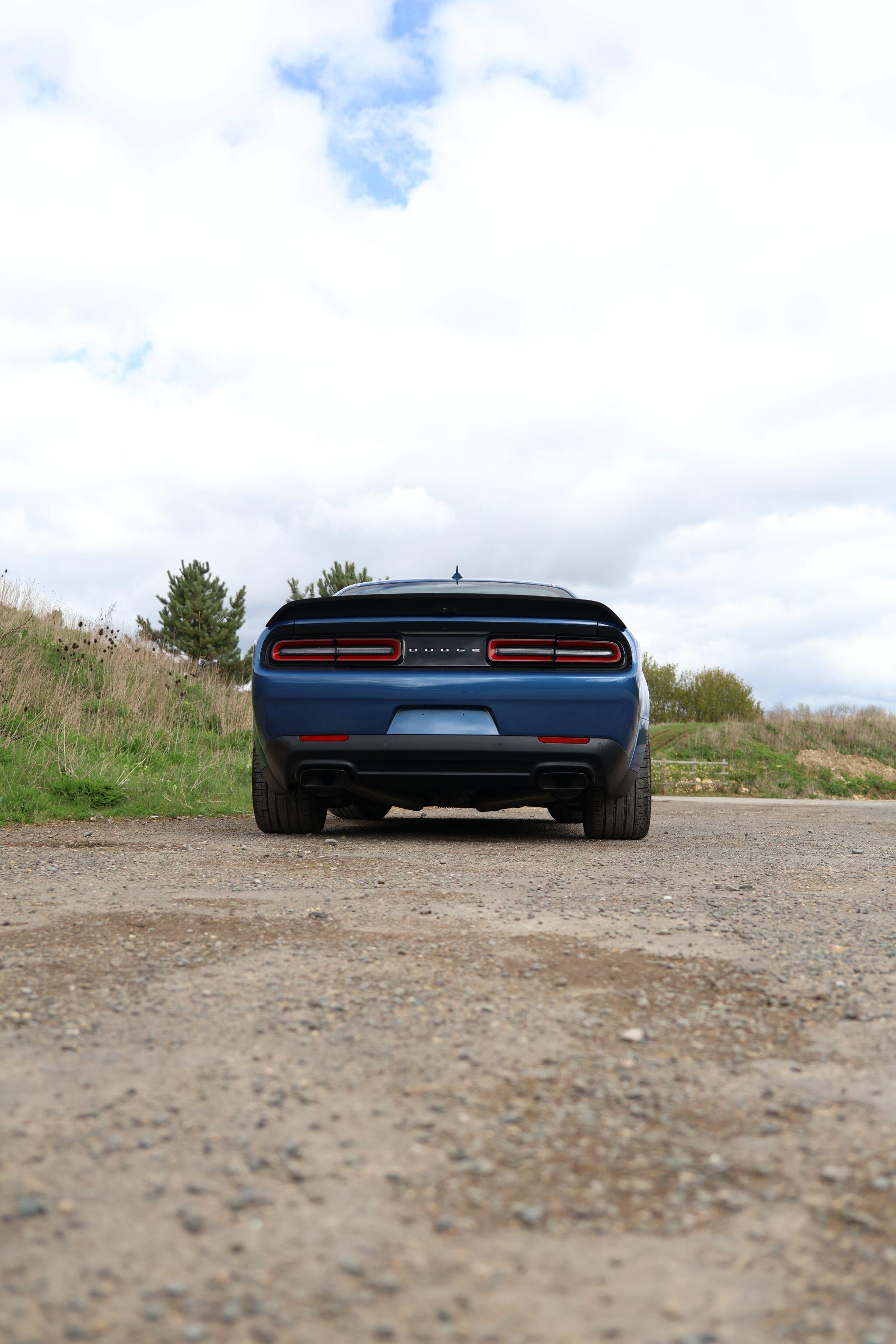 Dodge Challenger view 65