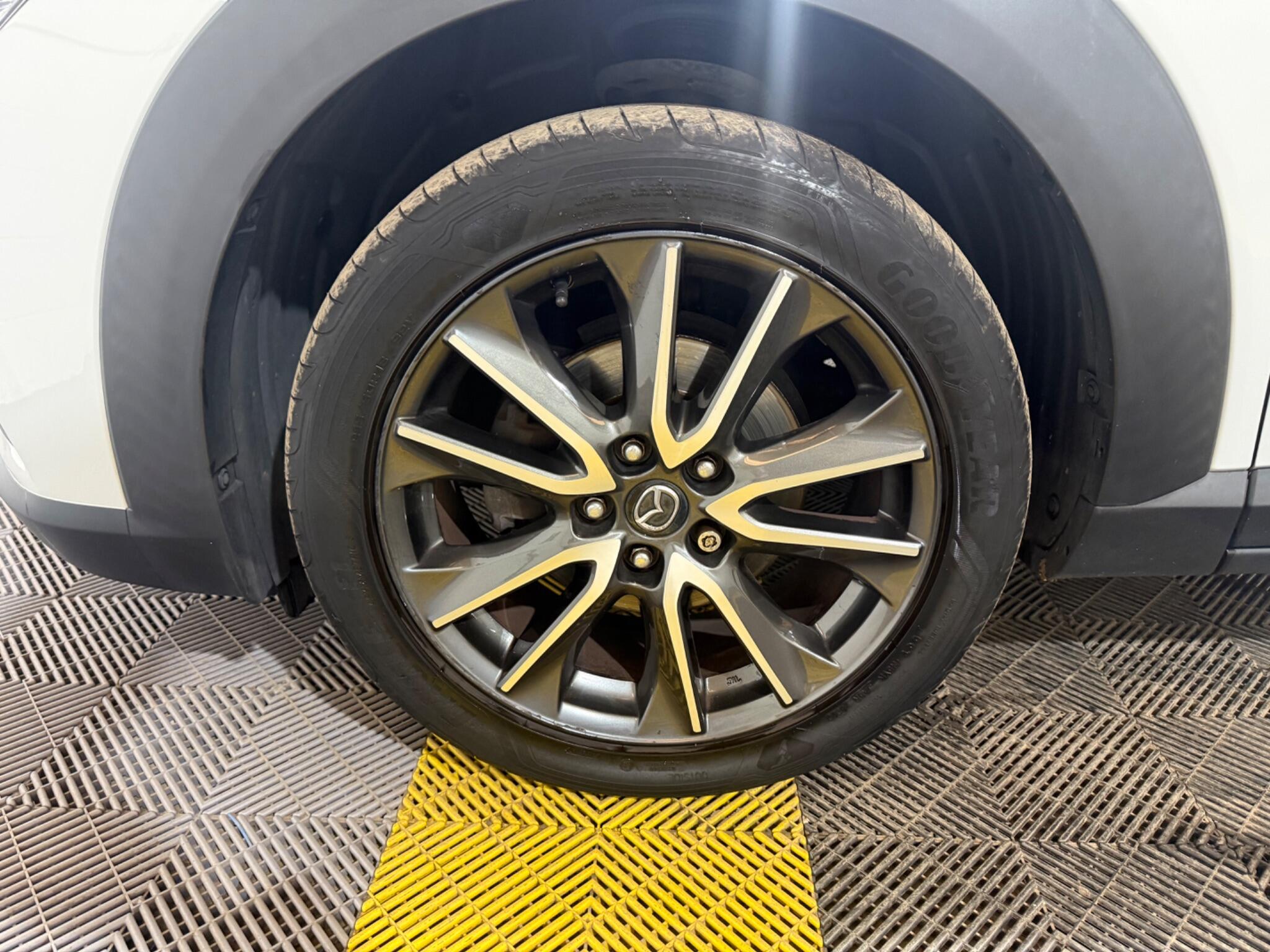 Mazda Skyactiv-G view 45