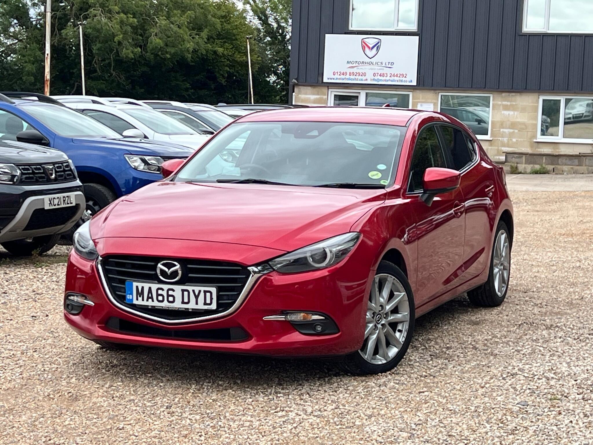 Mazda Mazda3 view 3