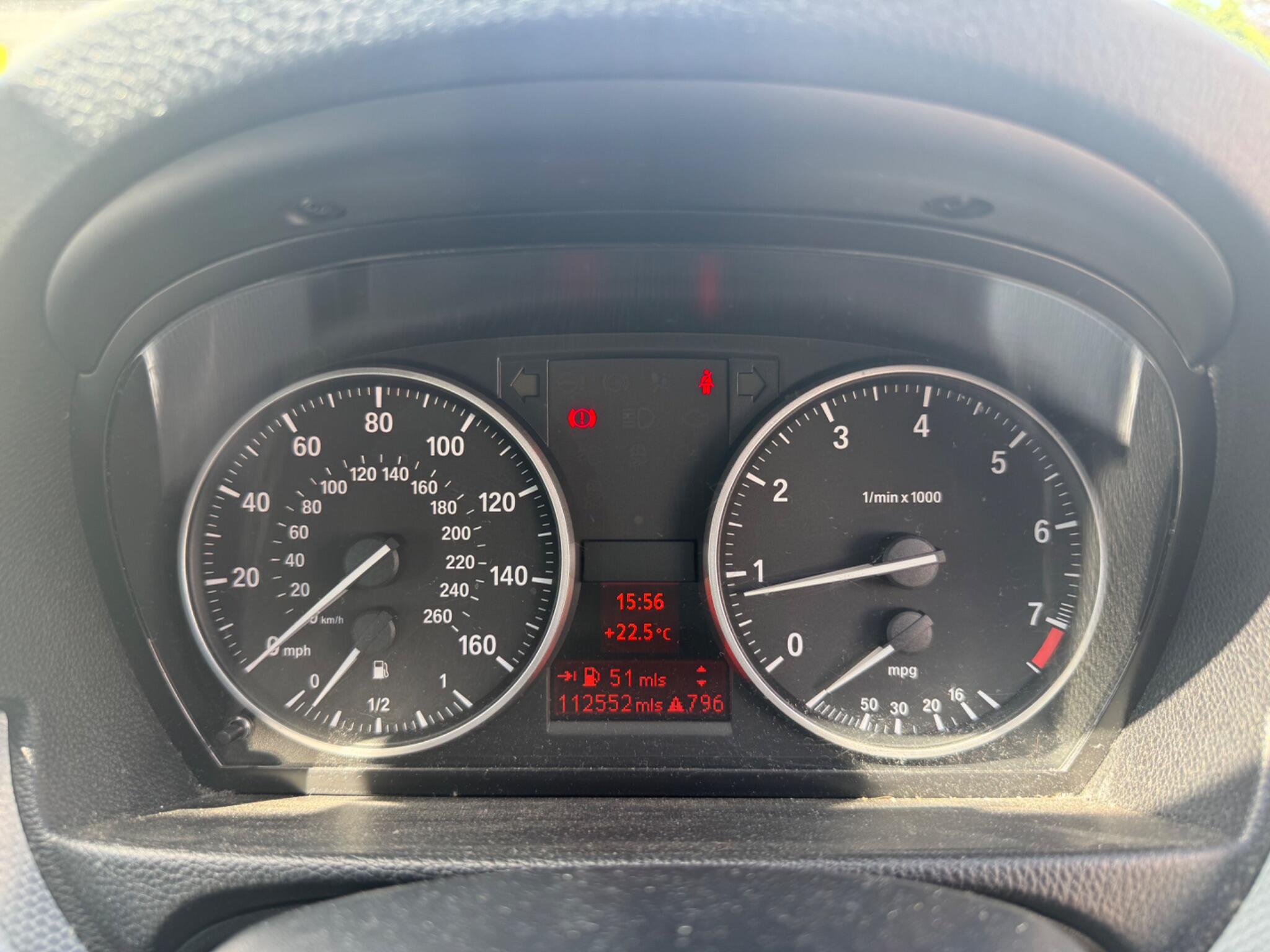 BMW 3 Series view 8
