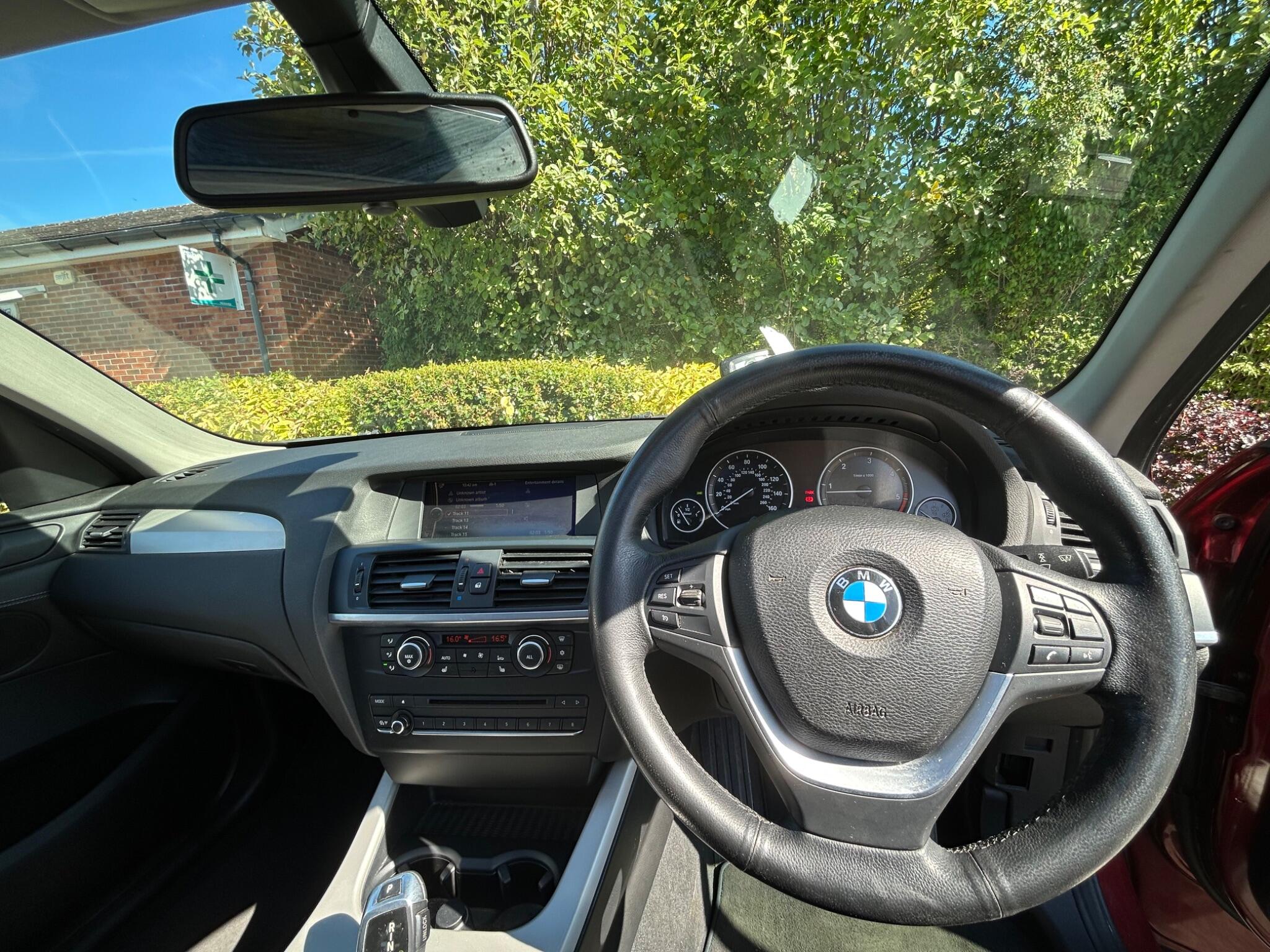 BMW X3 view 13