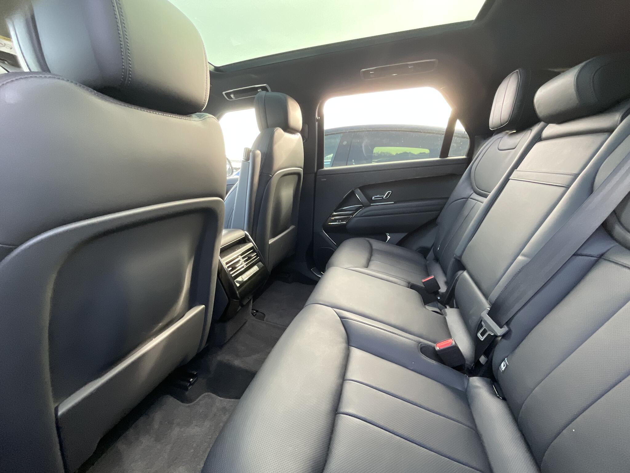 Land Rover Range Rover Sport view 15