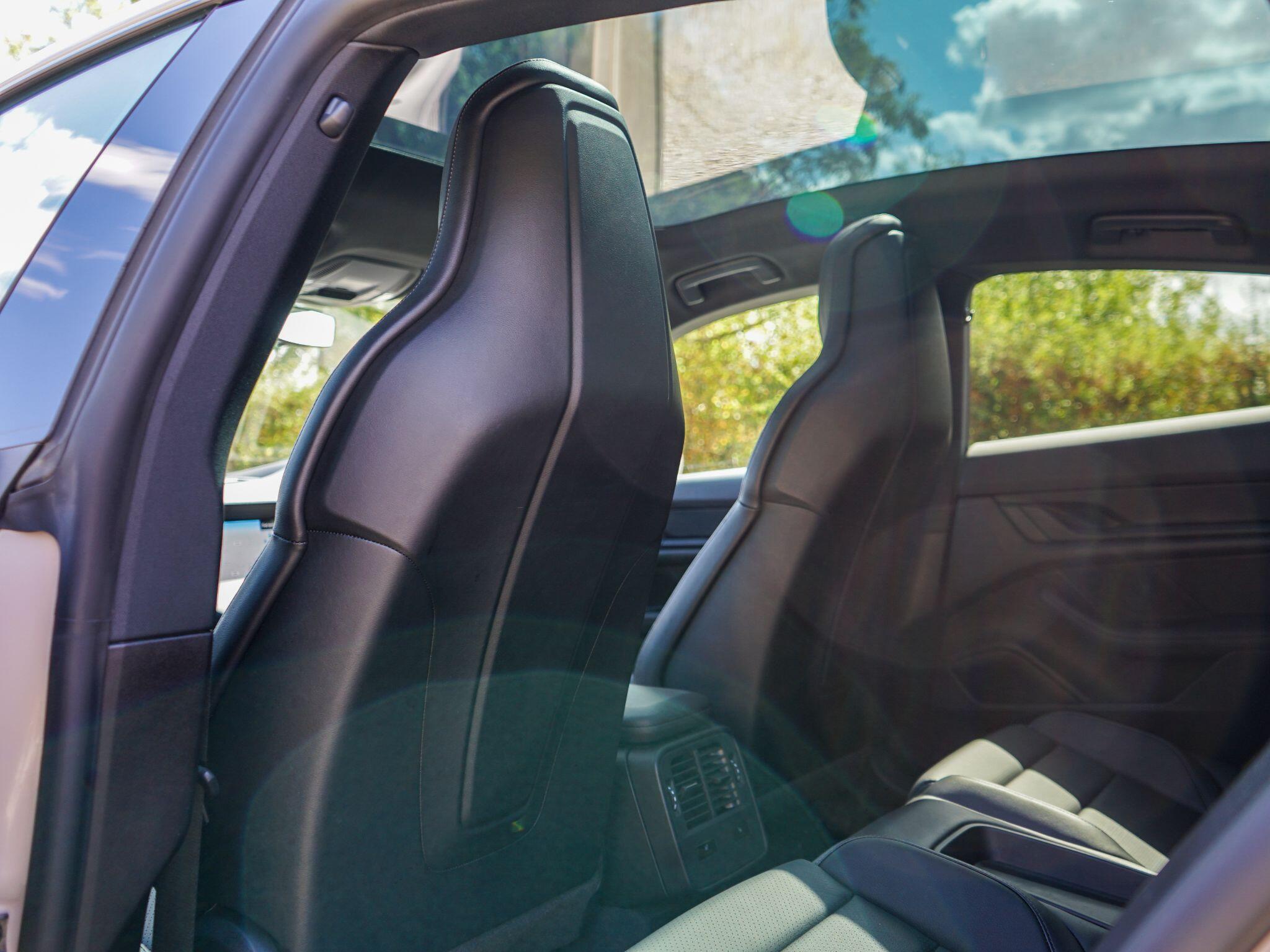 Porsche Taycan view 16