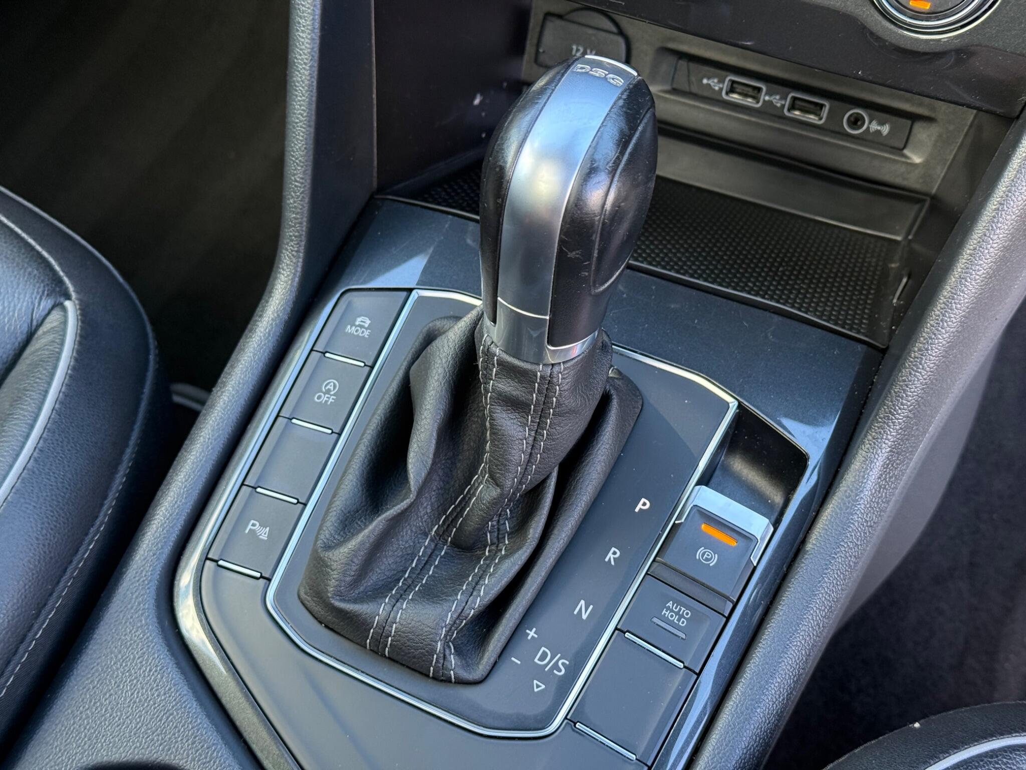 Volkswagen Tiguan view 11