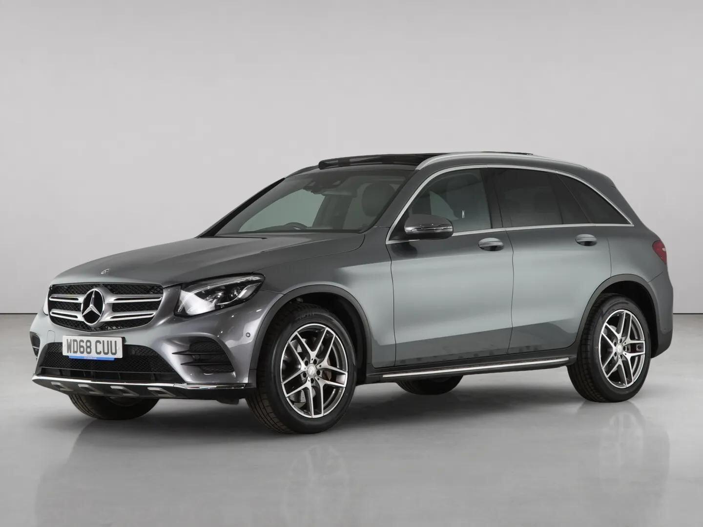 Mercedes-Benz GLC view 2