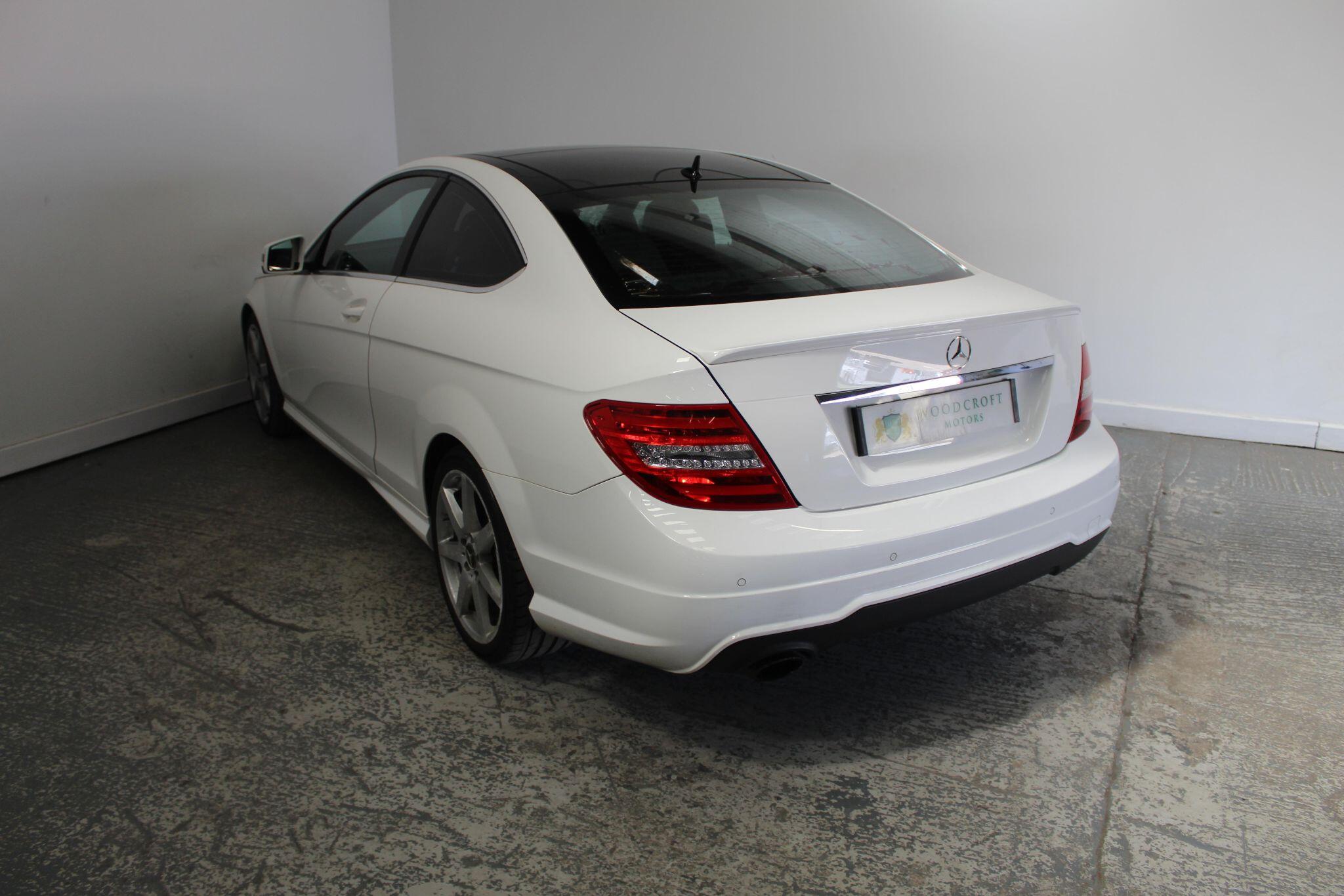 Mercedes-Benz C-Class view 7