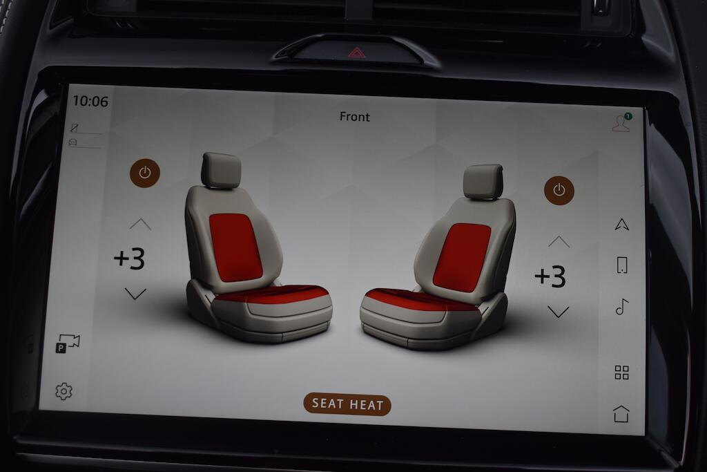 Jaguar E-Pace view 17