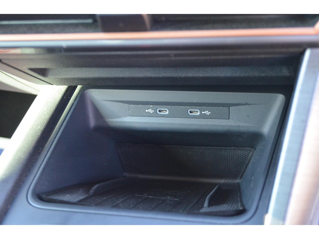 Cupra Formentor view 24