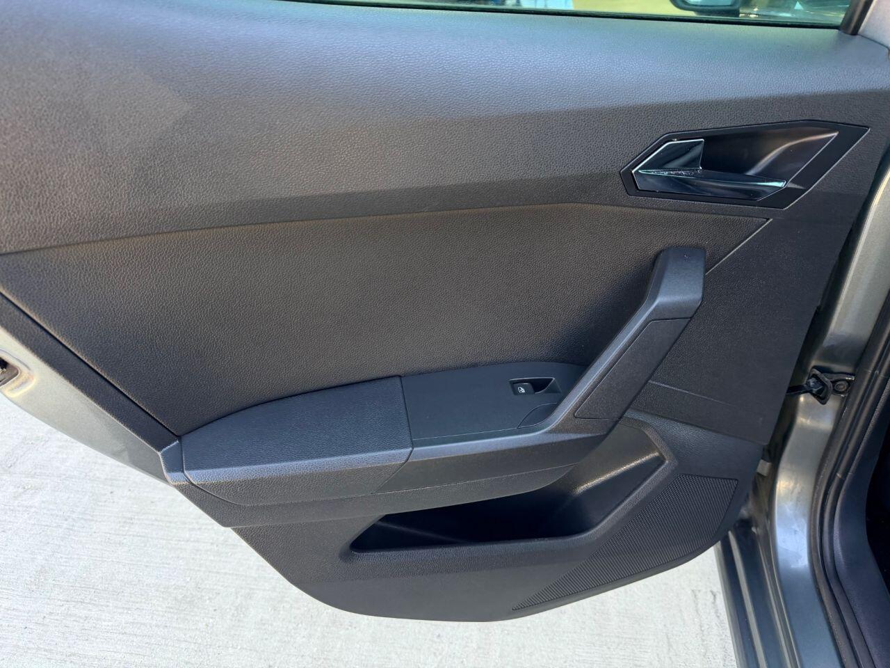 SEAT Ibiza view 21
