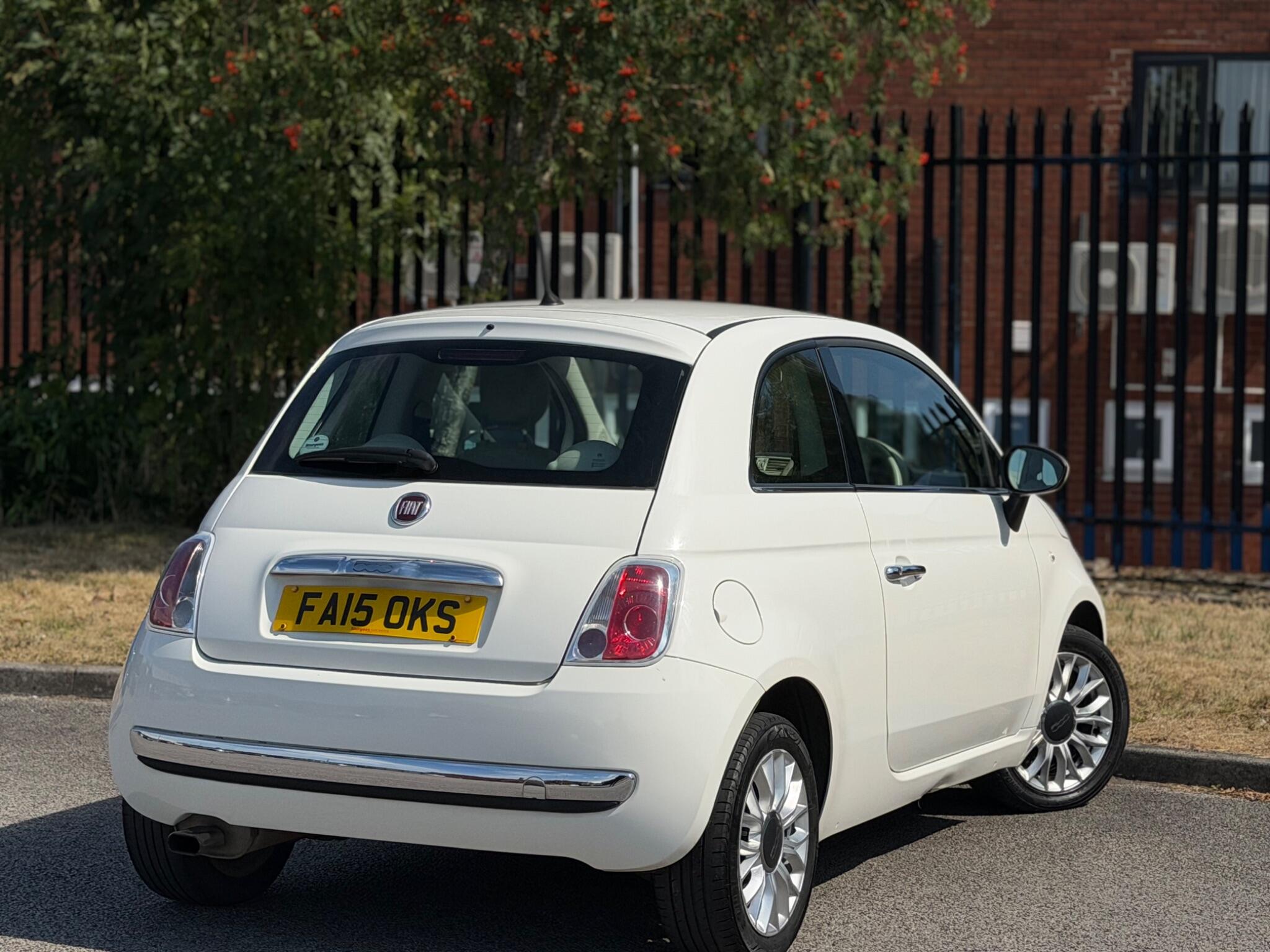 Fiat 500 view 13