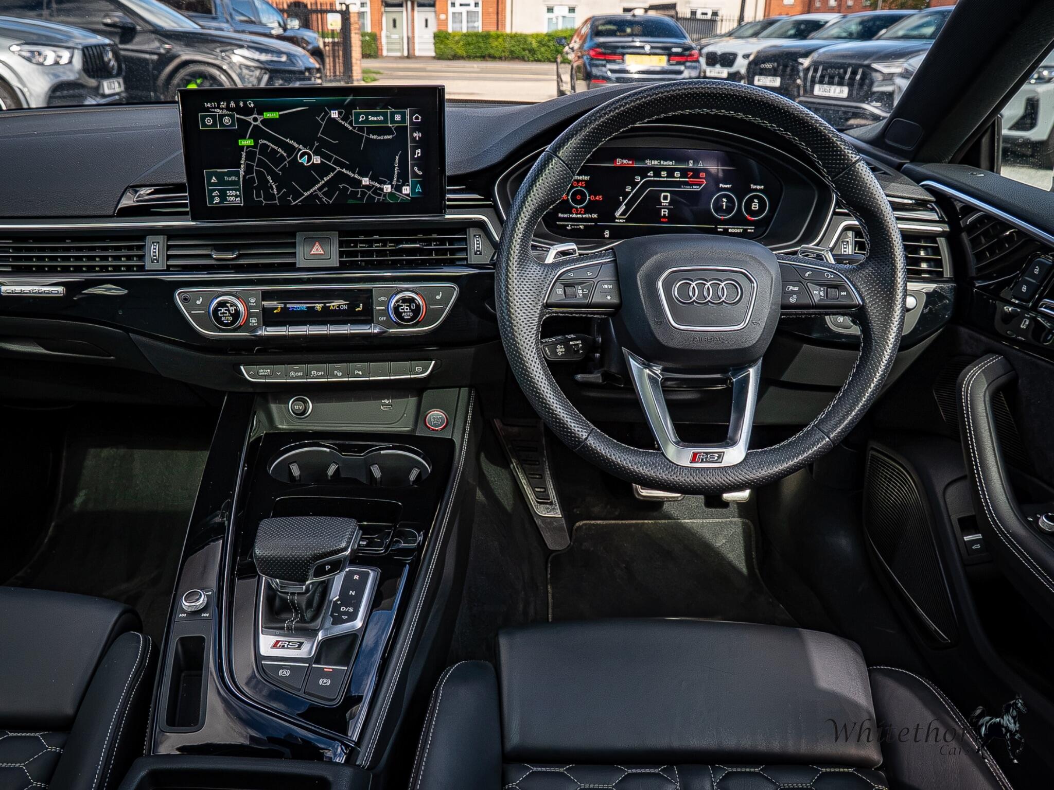 Audi RS5 view 9