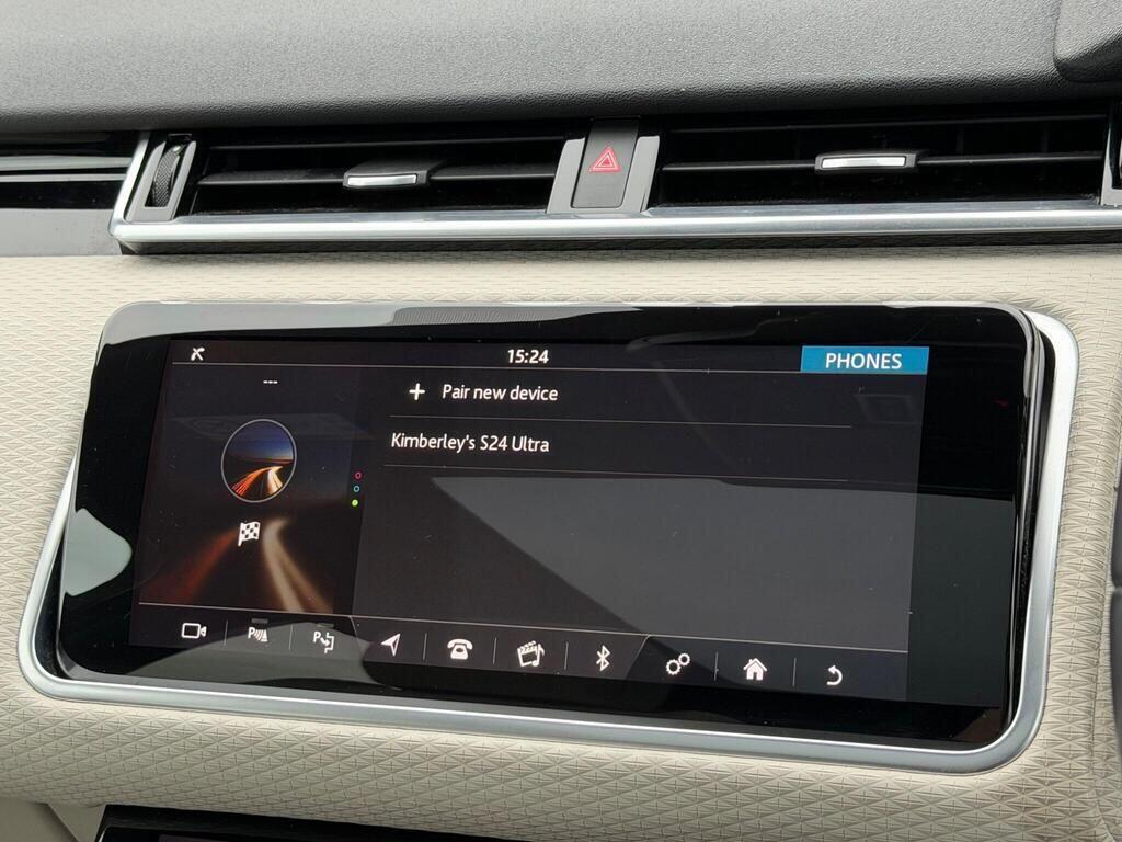 Land Rover Range Rover Velar view 38