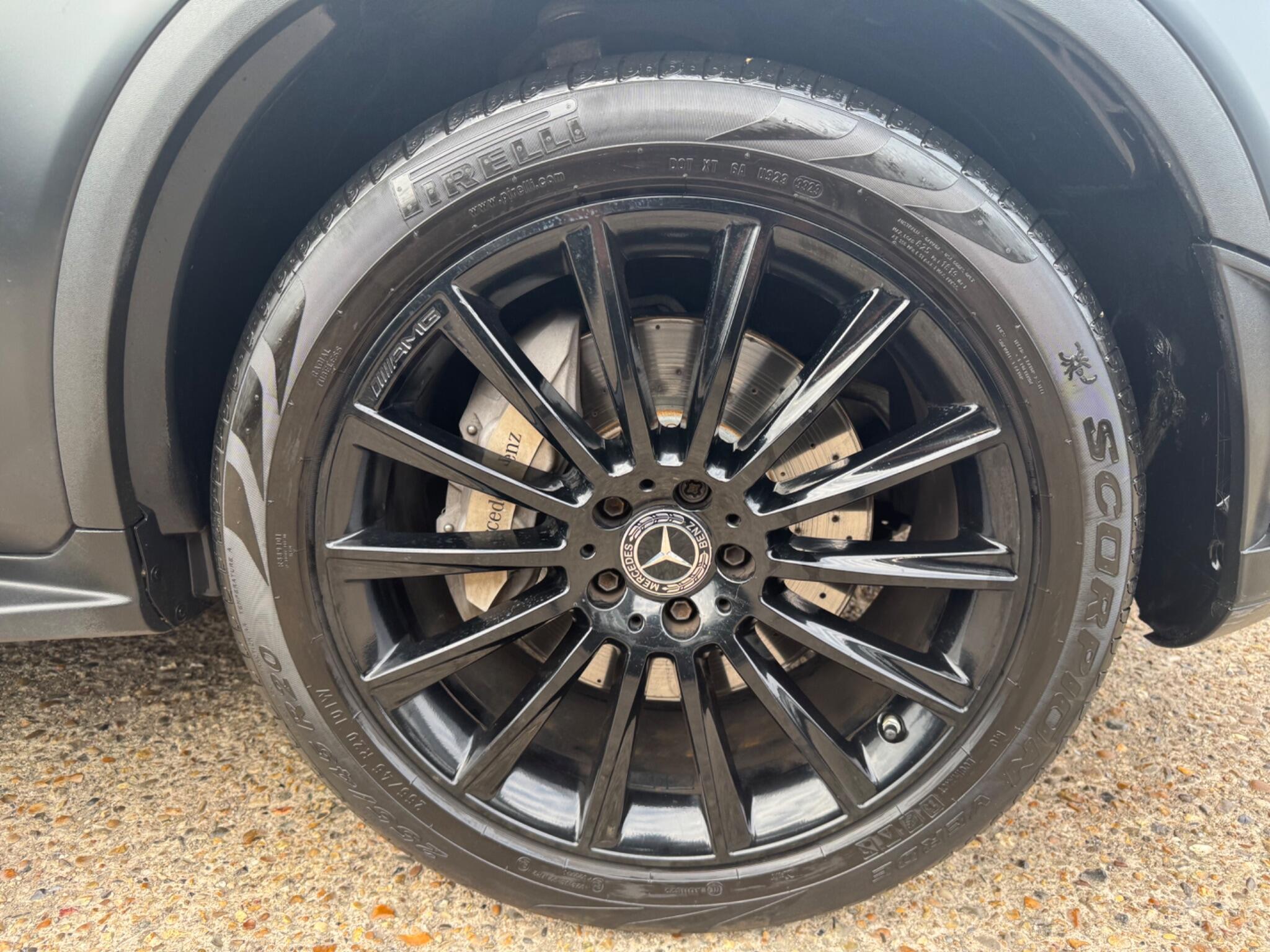 Mercedes-Benz GLC view 43