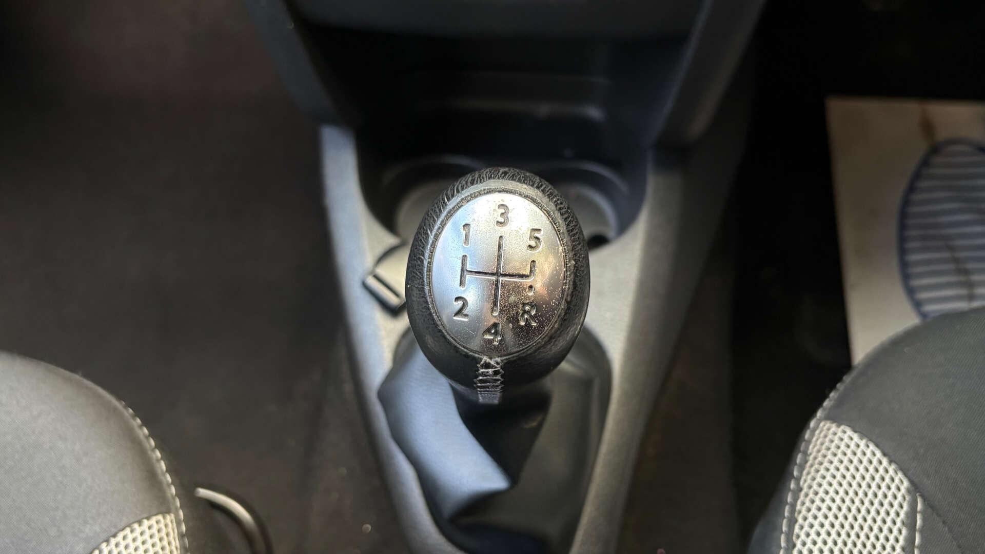 Dacia Sandero view 29