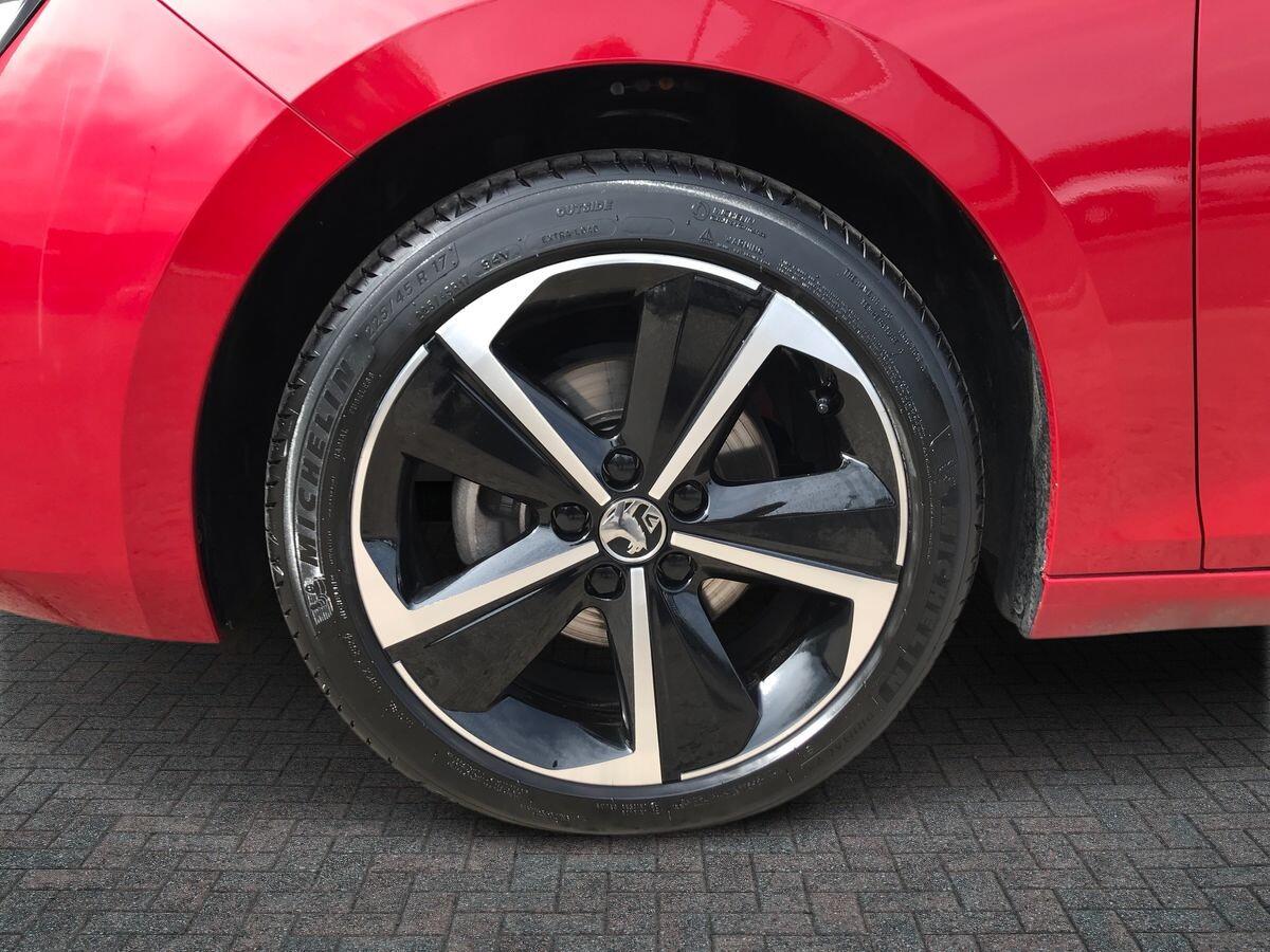 Vauxhall Astra view 12