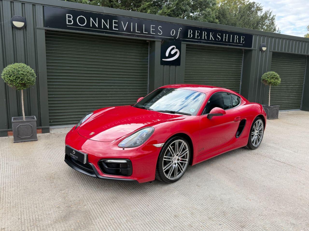 Porsche Cayman view 10