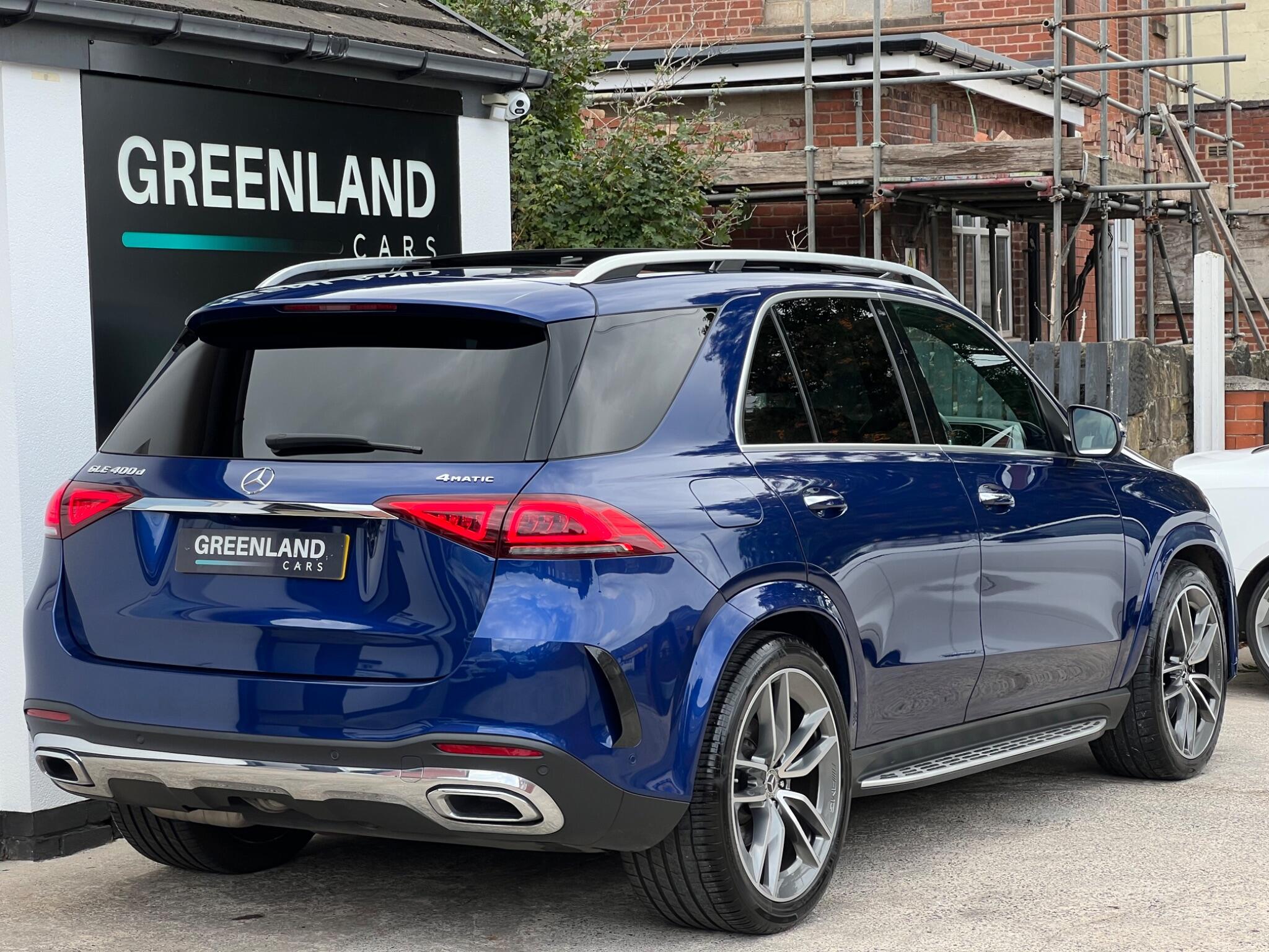 Mercedes-Benz GLE view 2
