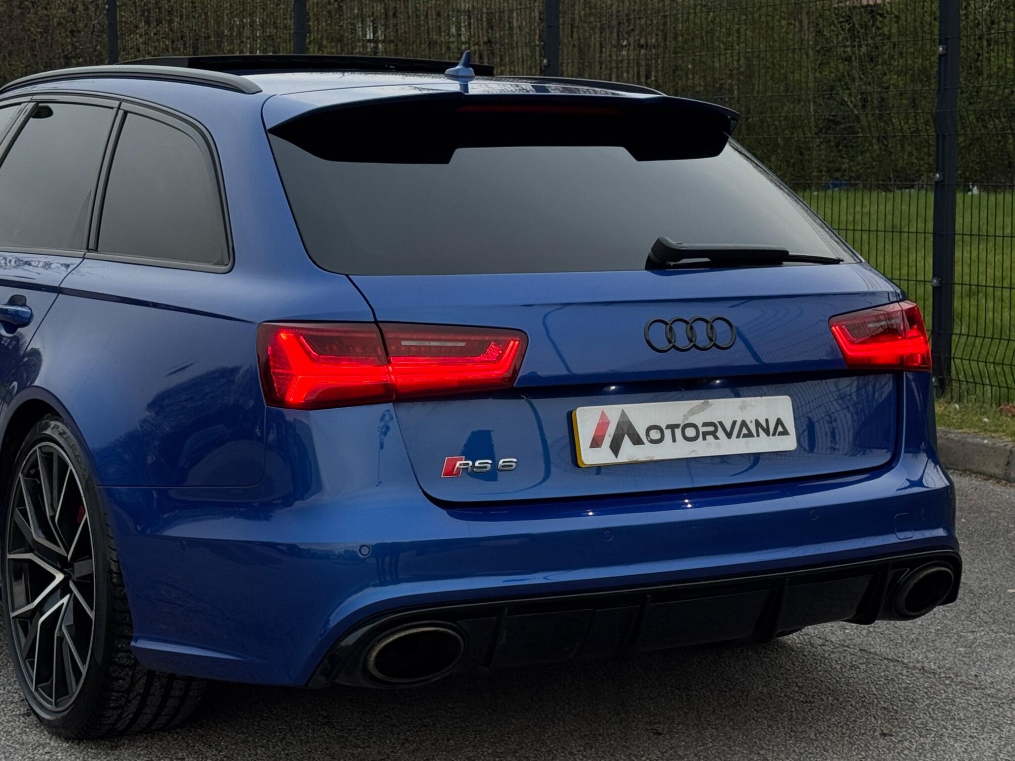 Audi RS6 view 58