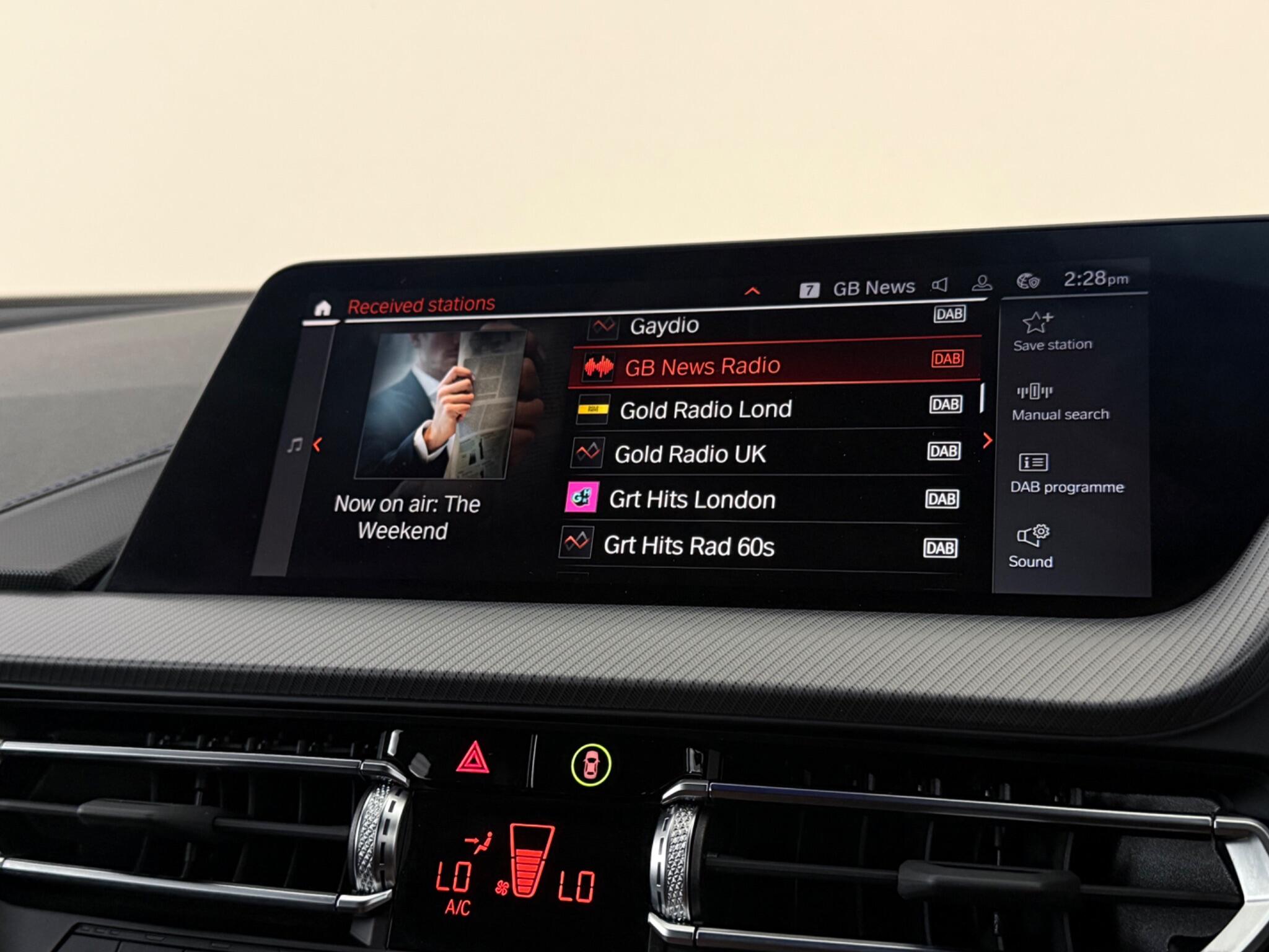 BMW 1 Series view 23