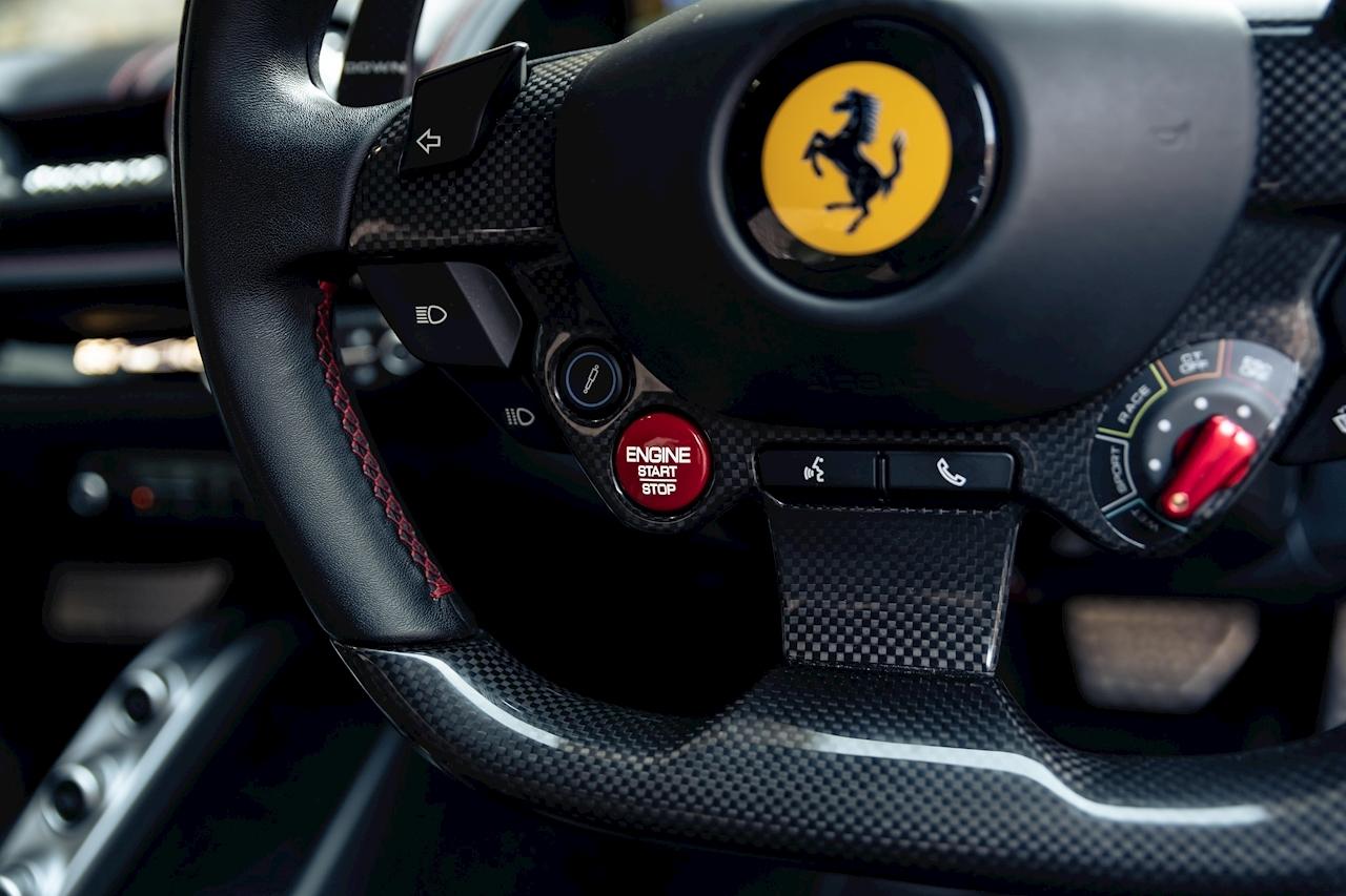 Ferrari 812 Superfast view 25