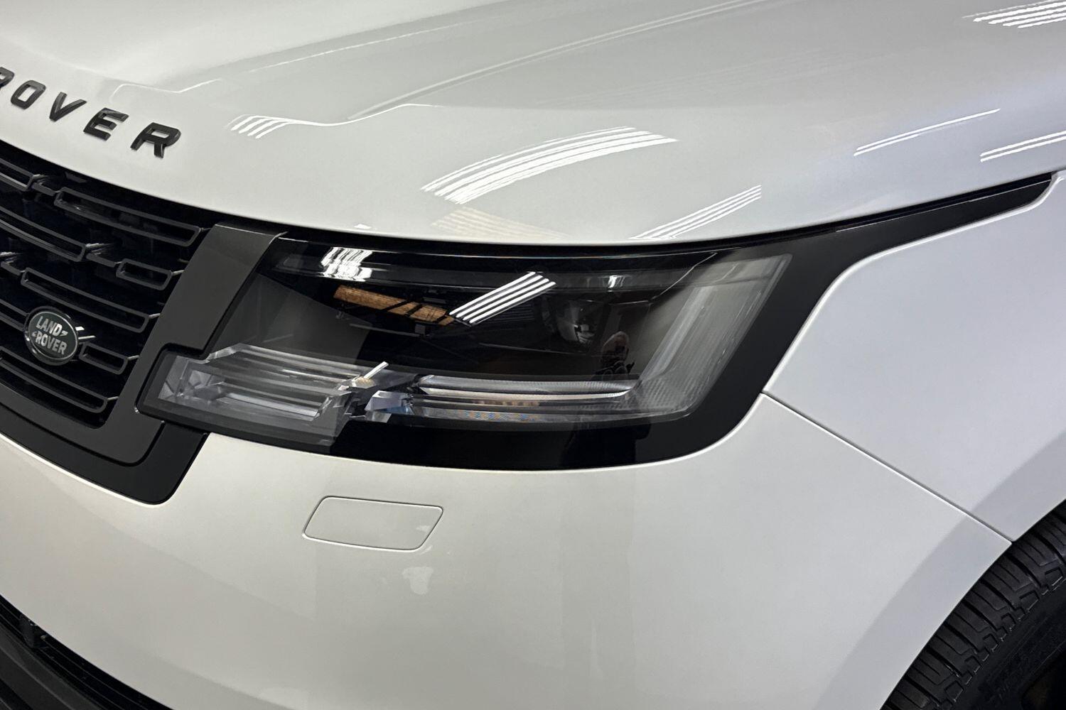 Land Rover Range Rover view 29