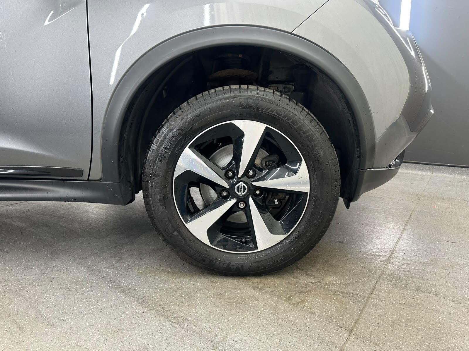 Nissan Juke view 20