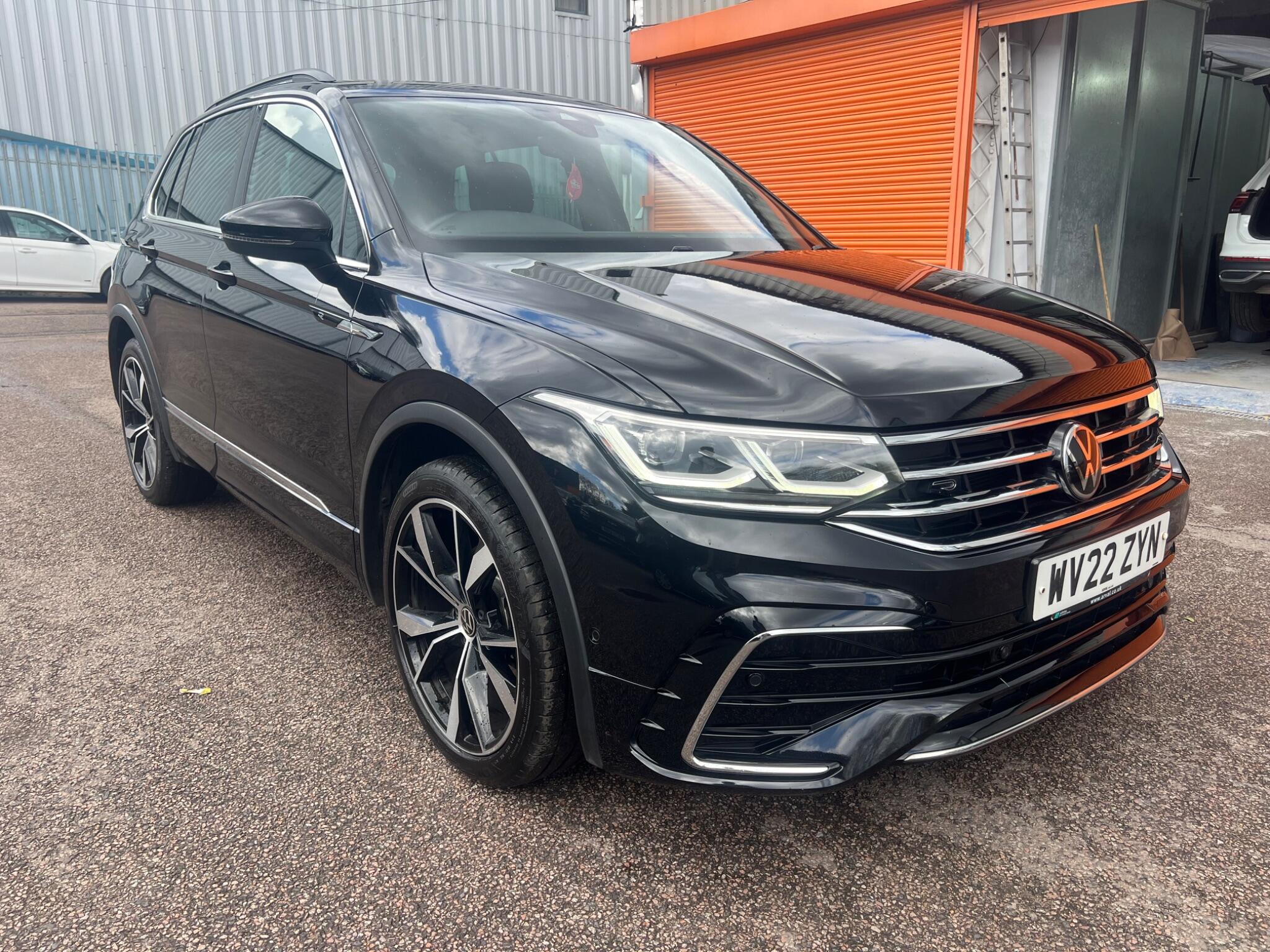 Volkswagen Tiguan main image
