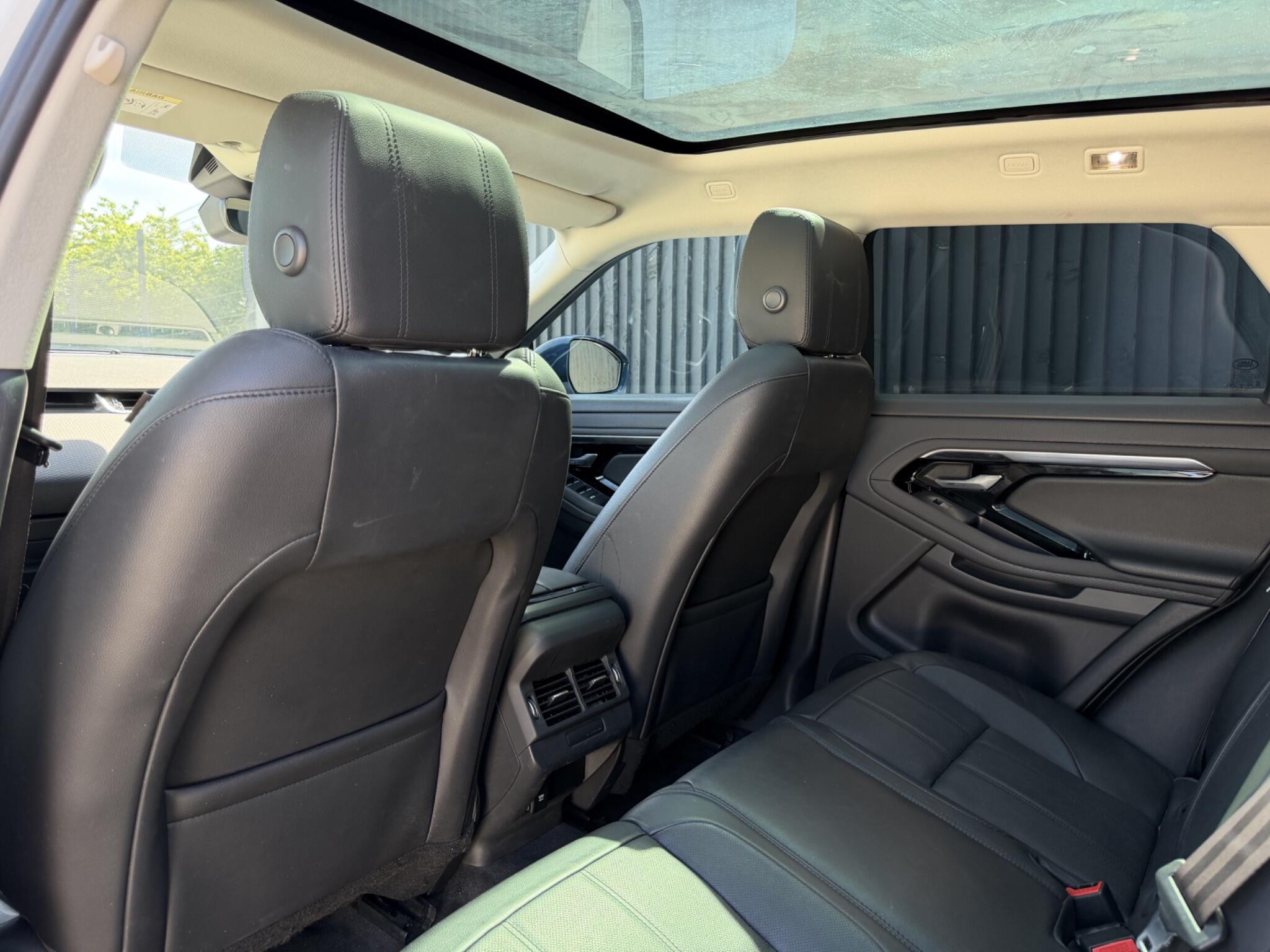 Land Rover Range Rover Evoque view 20