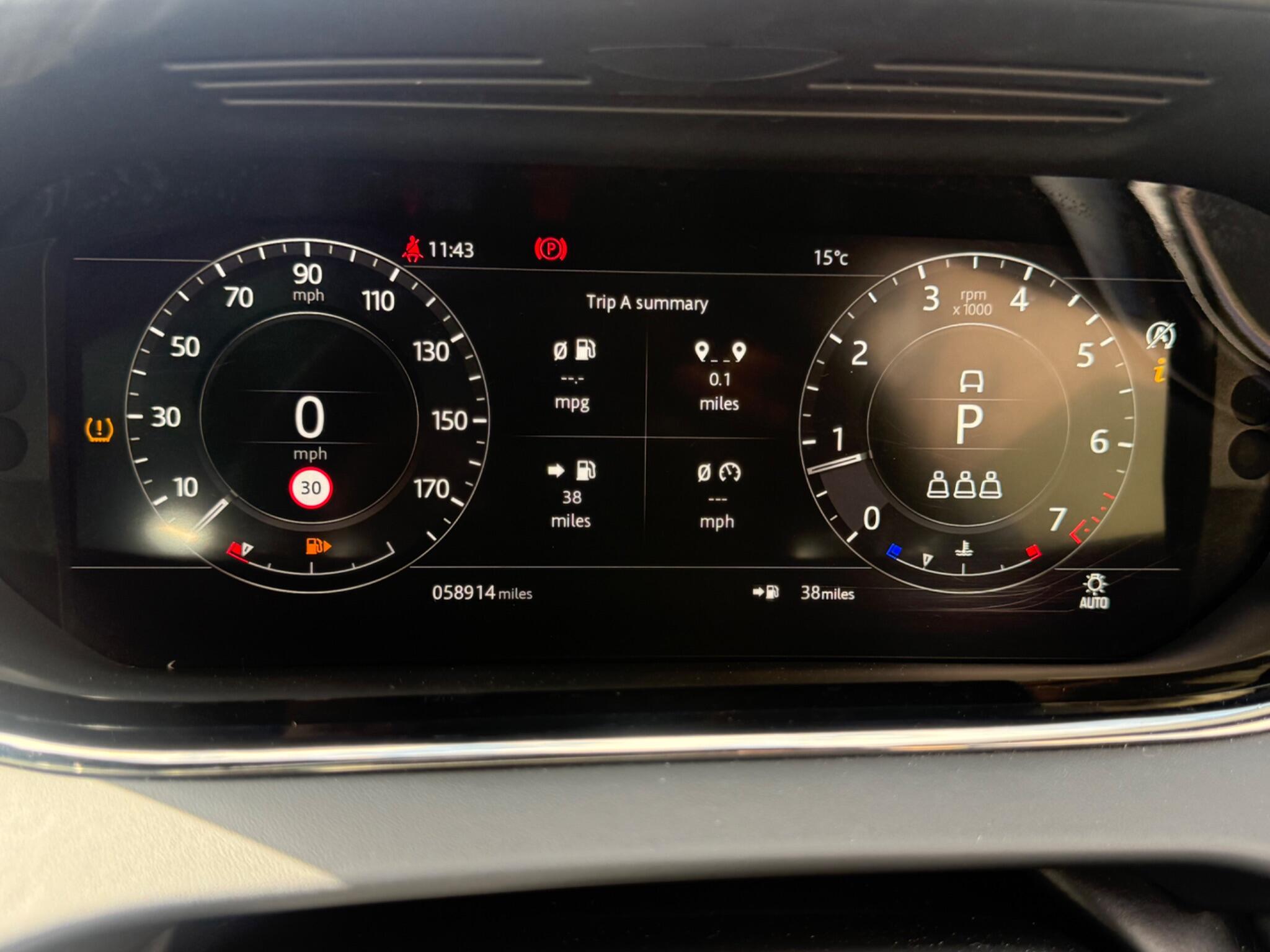 Land Rover Range Rover Evoque view 21