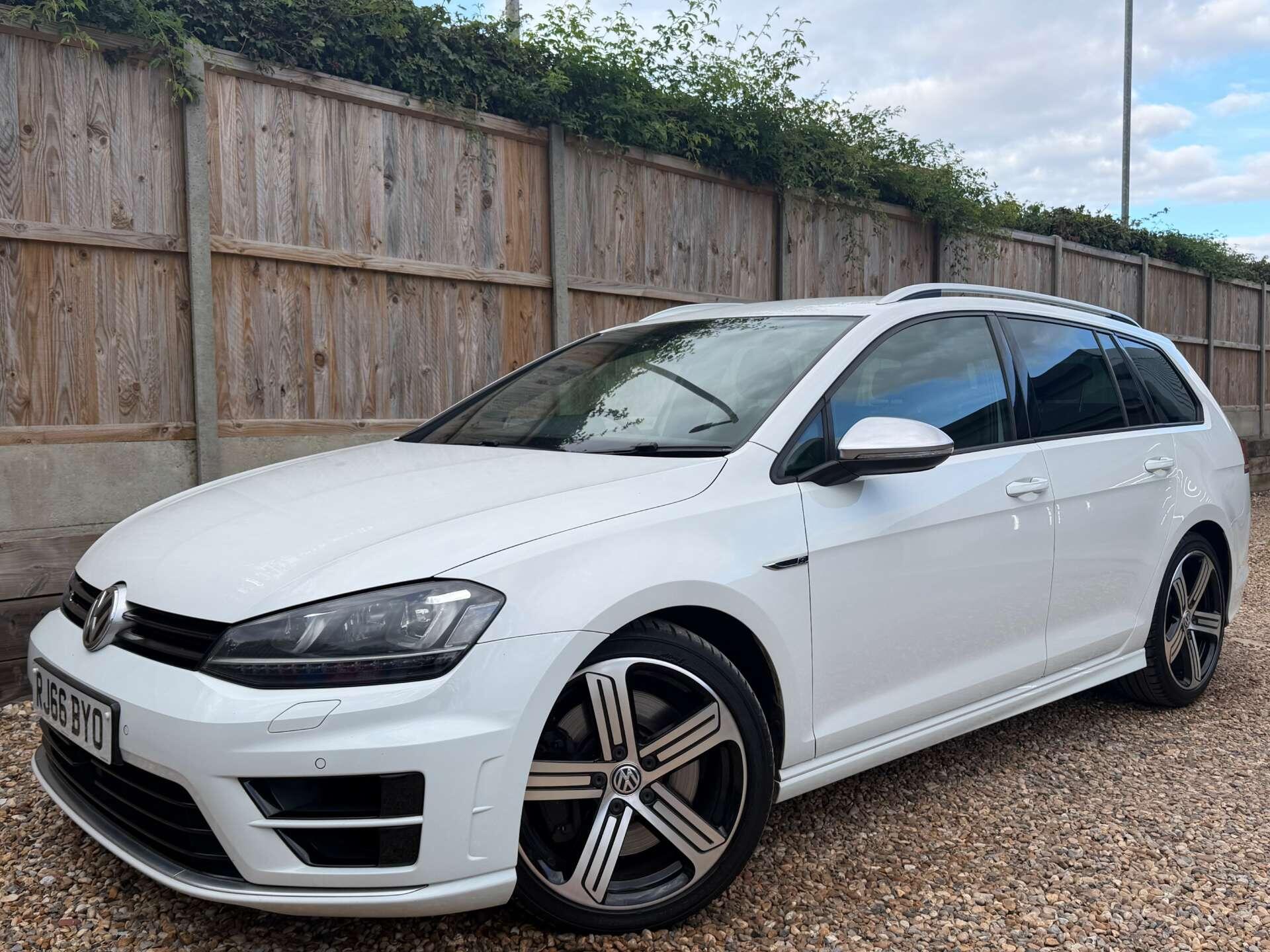 Volkswagen Golf main image