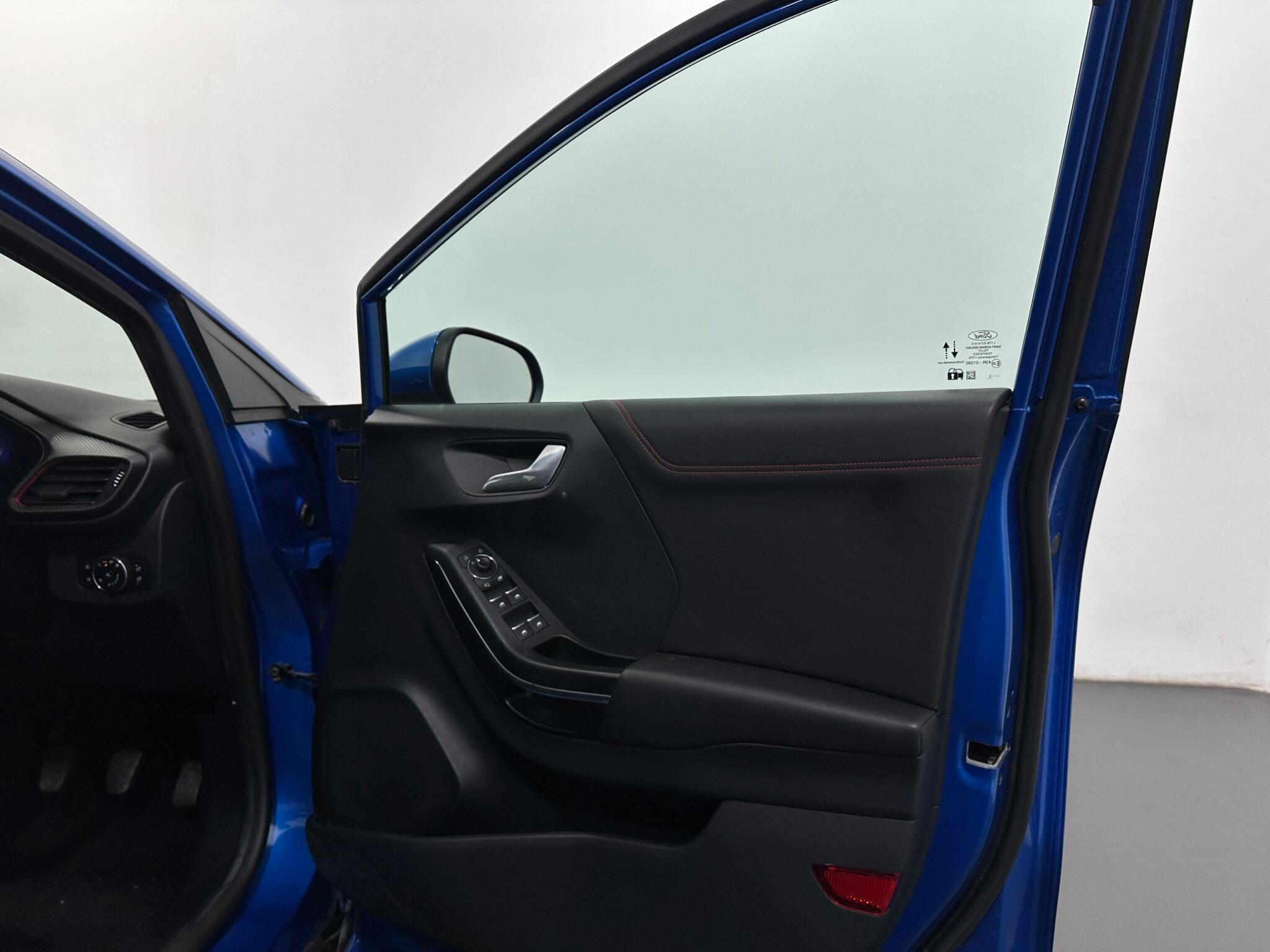 Ford Puma view 31