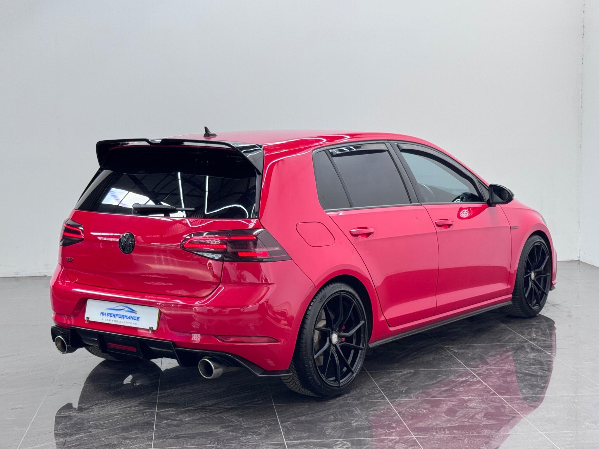 Volkswagen Golf view 57