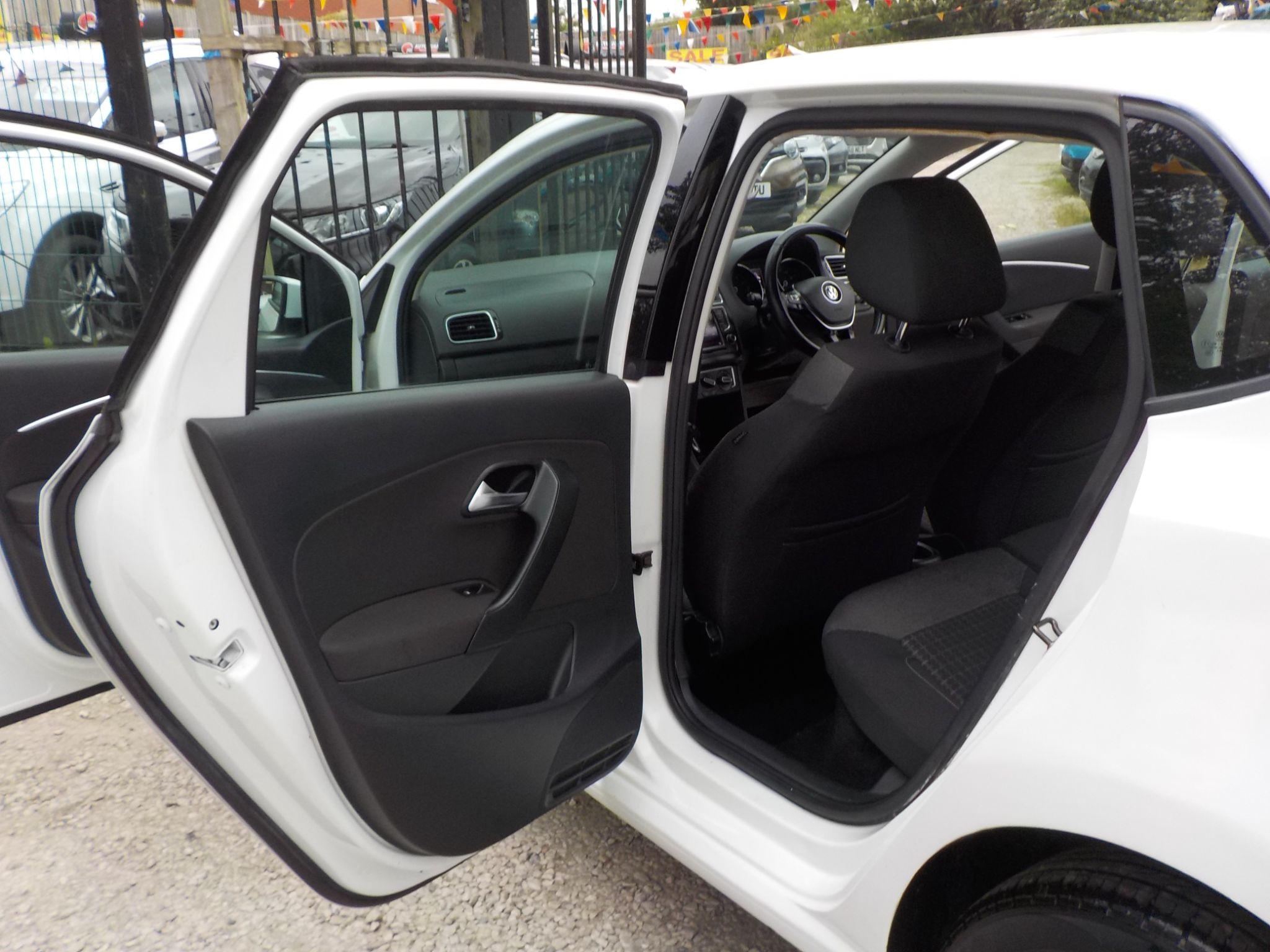 Volkswagen Polo 1.2 TSI BlueMotion Tech SE Euro 6 (s/s) 5dr