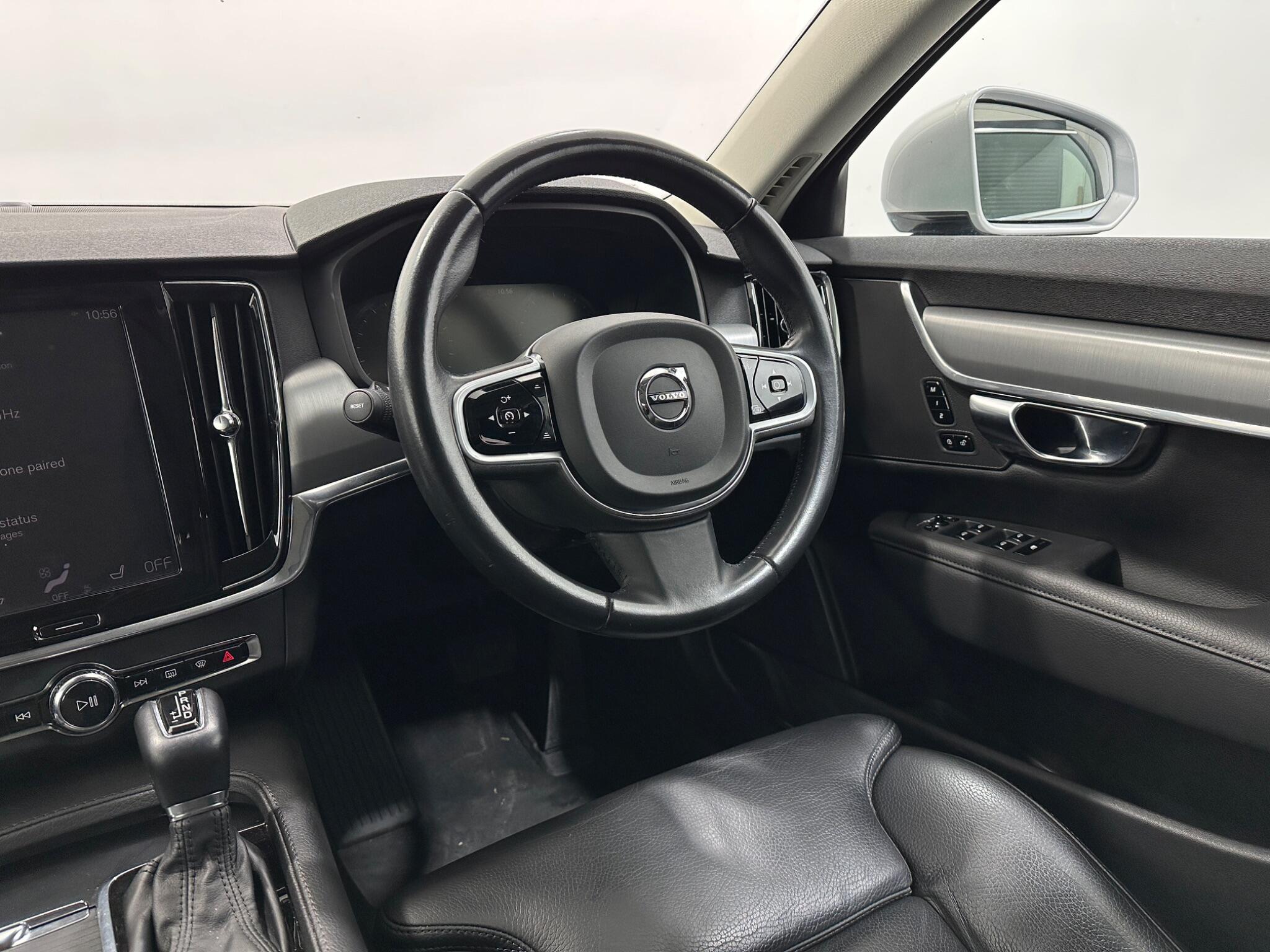 Volvo V90 view 12