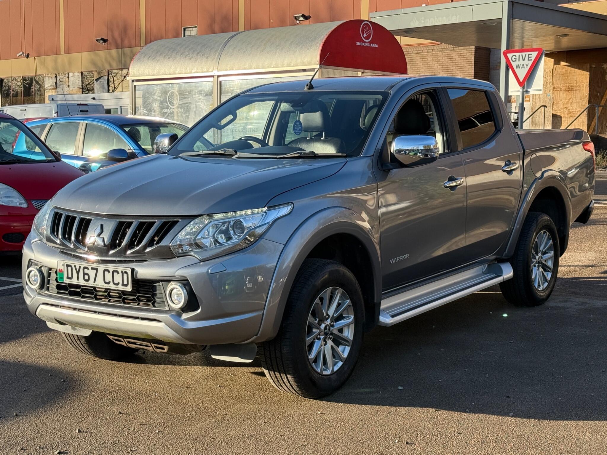 Mitsubishi L200 - Image 9