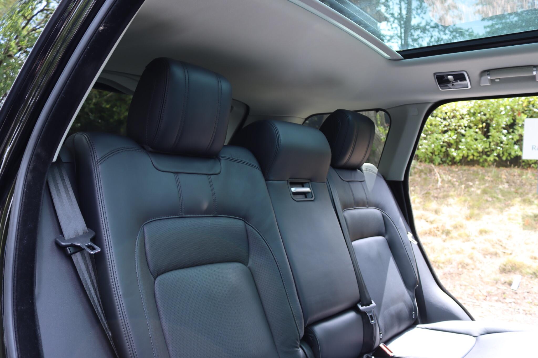 Land Rover Range Rover view 19