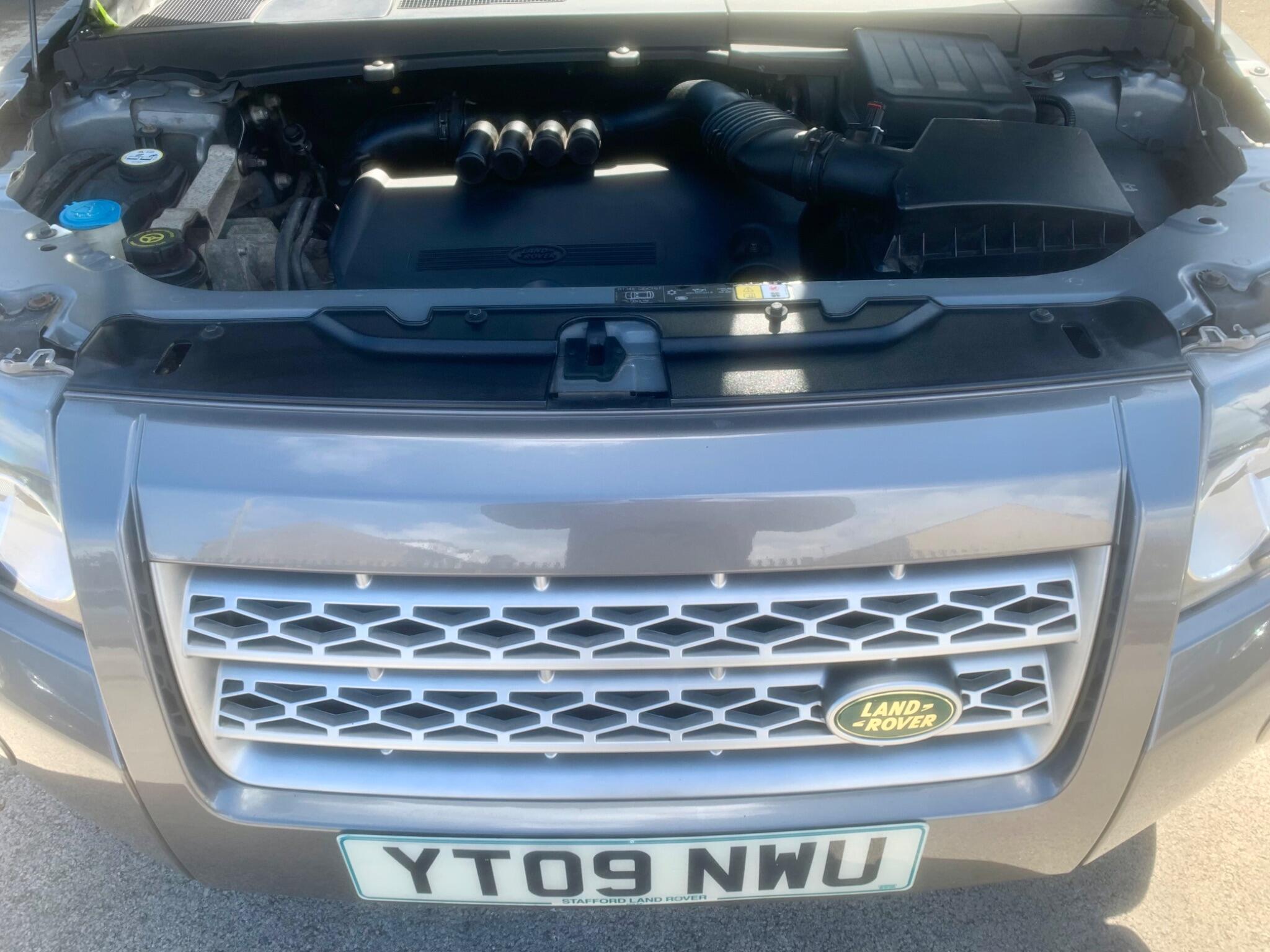 Land Rover Freelander 2 view 53