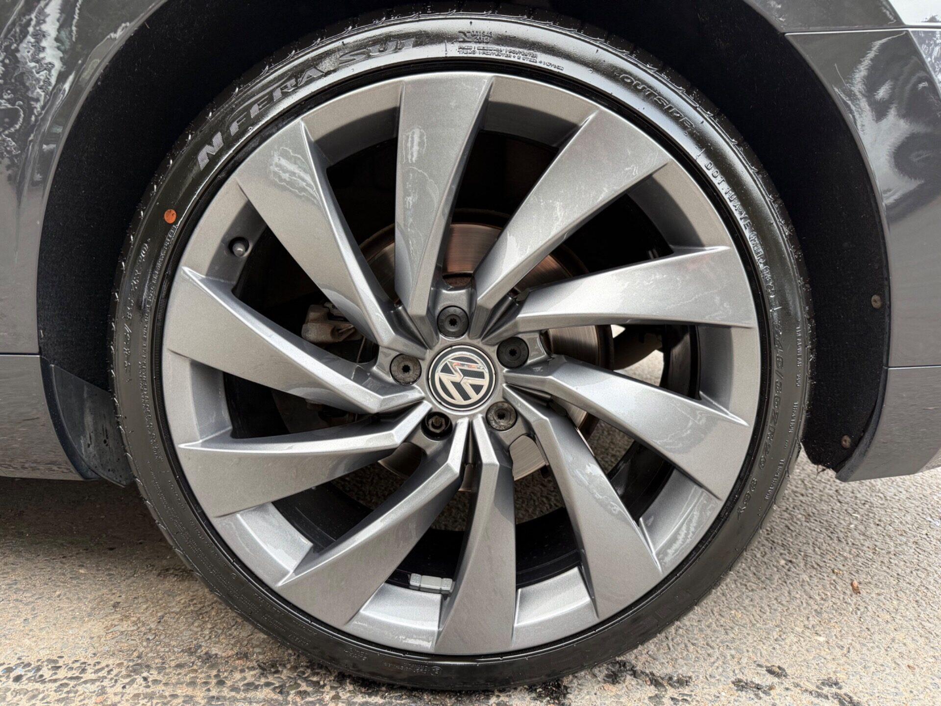 Volkswagen Arteon view 62