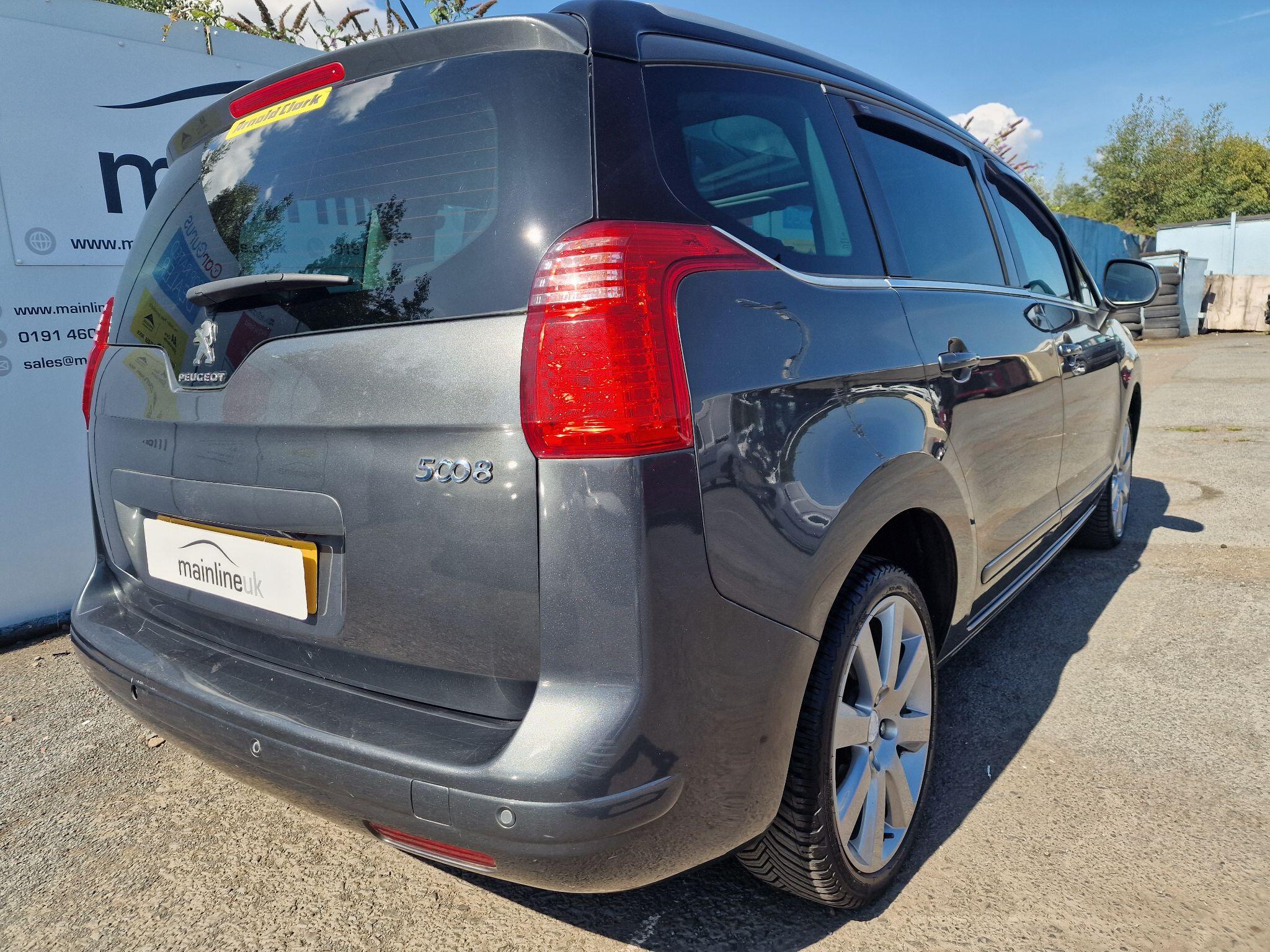 Peugeot 5008 view 24