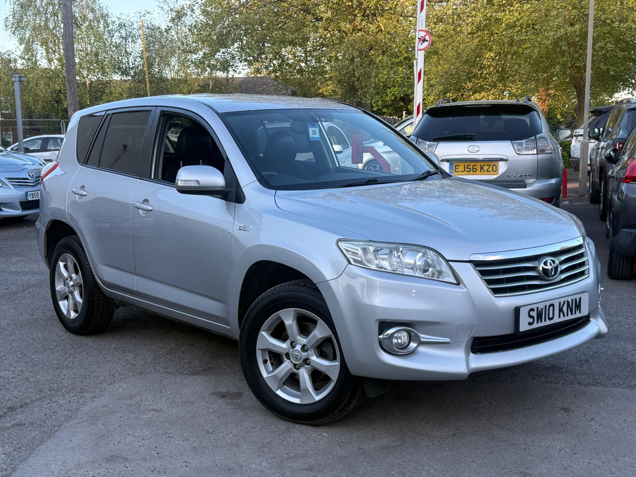 Toyota RAV4 - Image 5