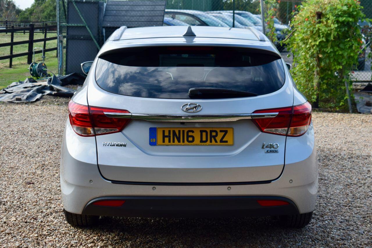 Hyundai i40 view 11